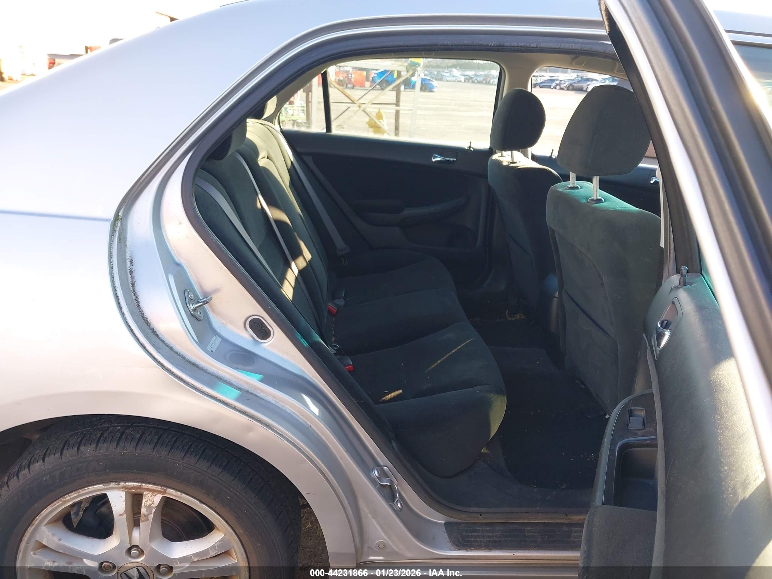 HONDA ACCORD image 8