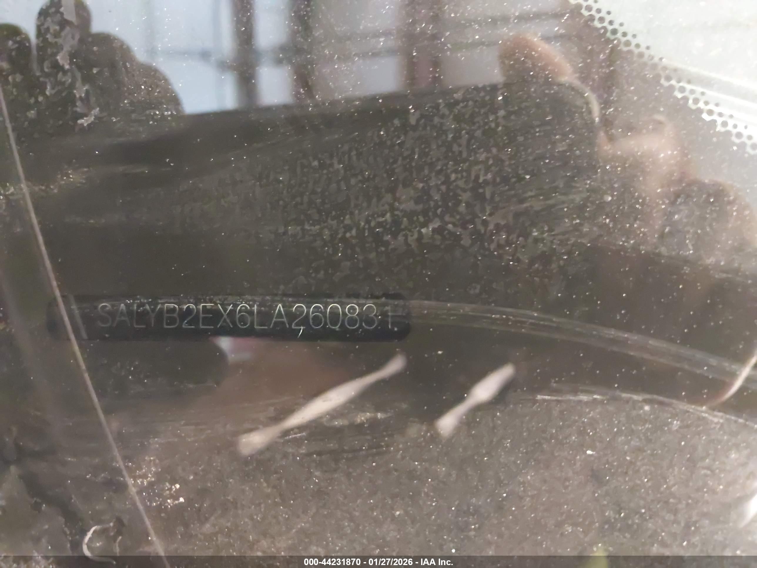 LAND ROVER image 9
