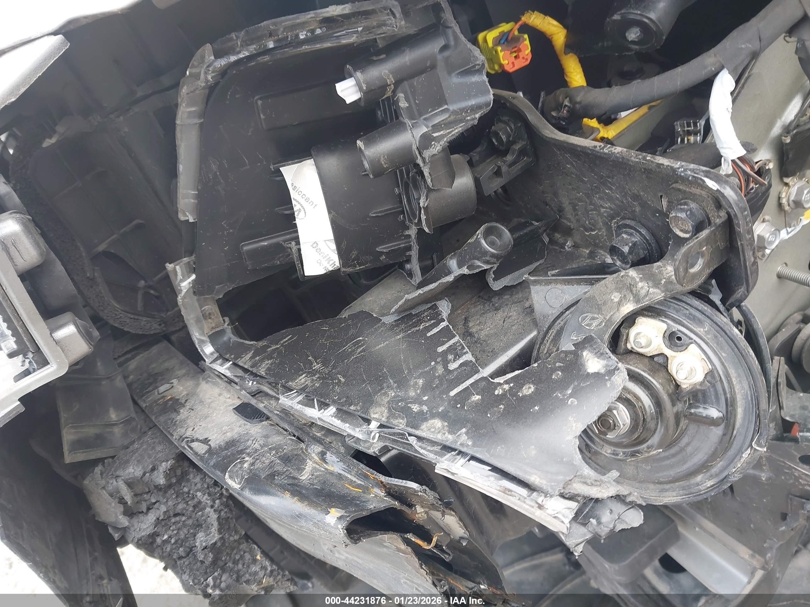 KIA K4 image 10
