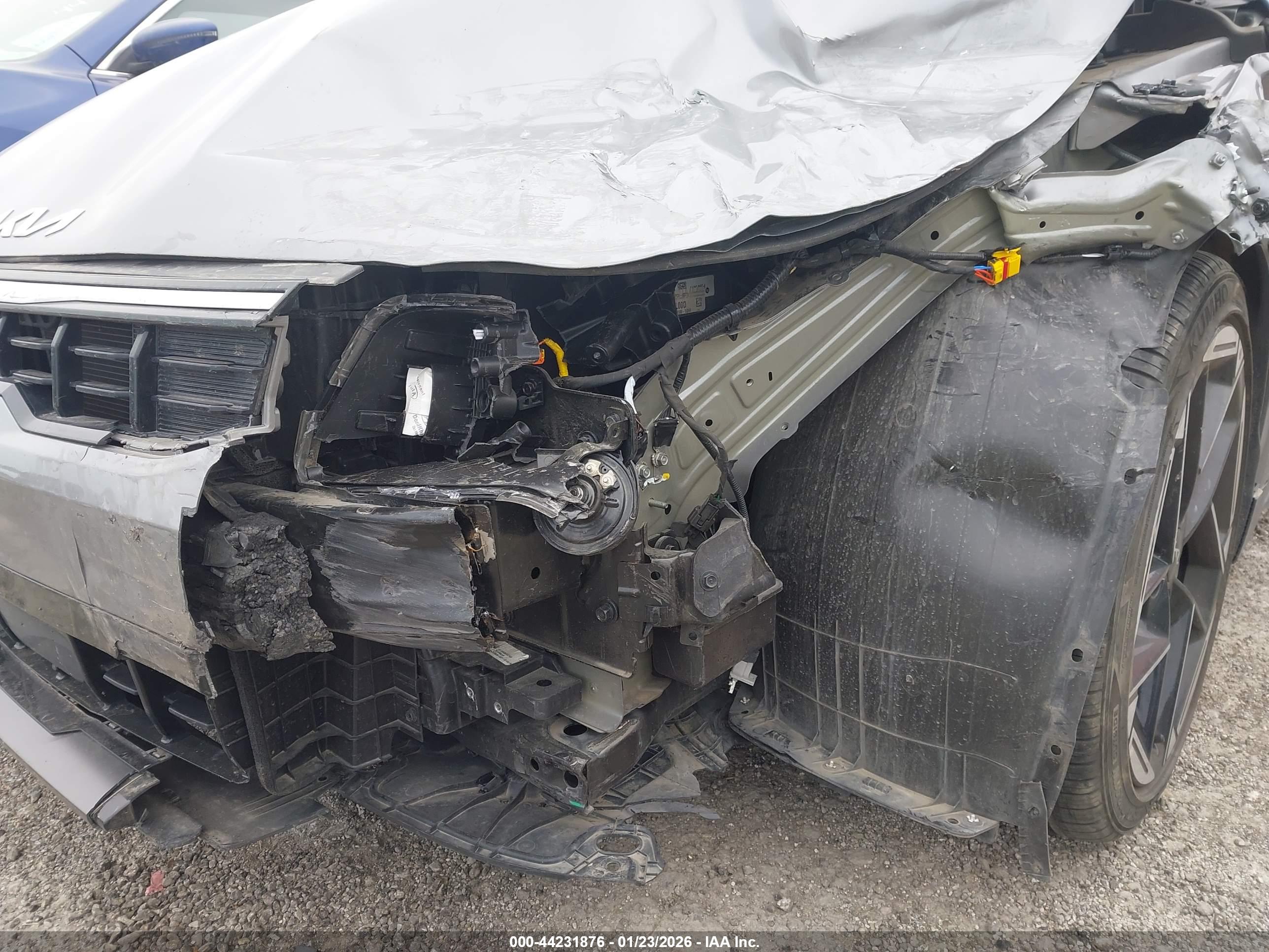 KIA K4 image 6