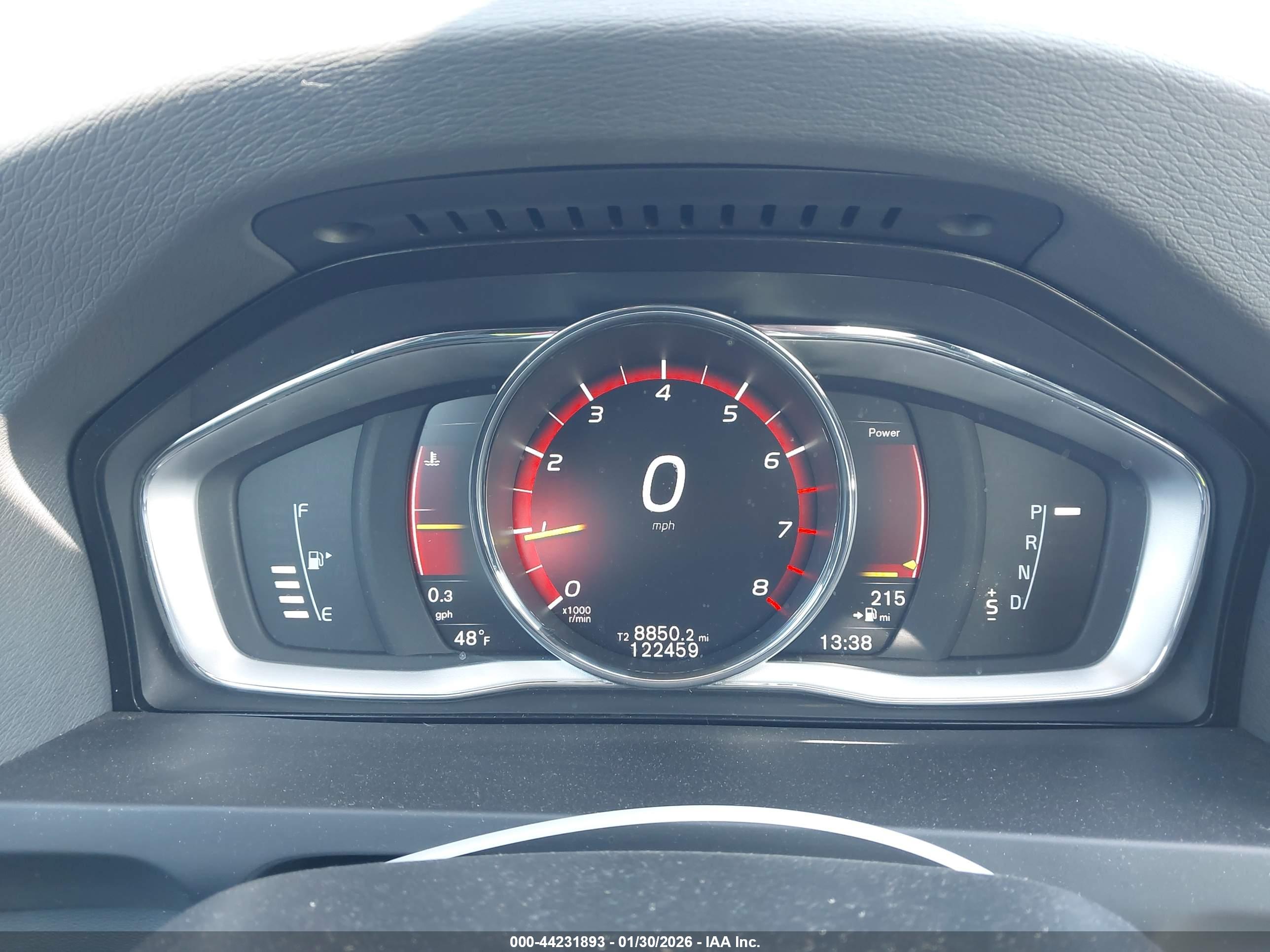 VOLVO S60 image 7