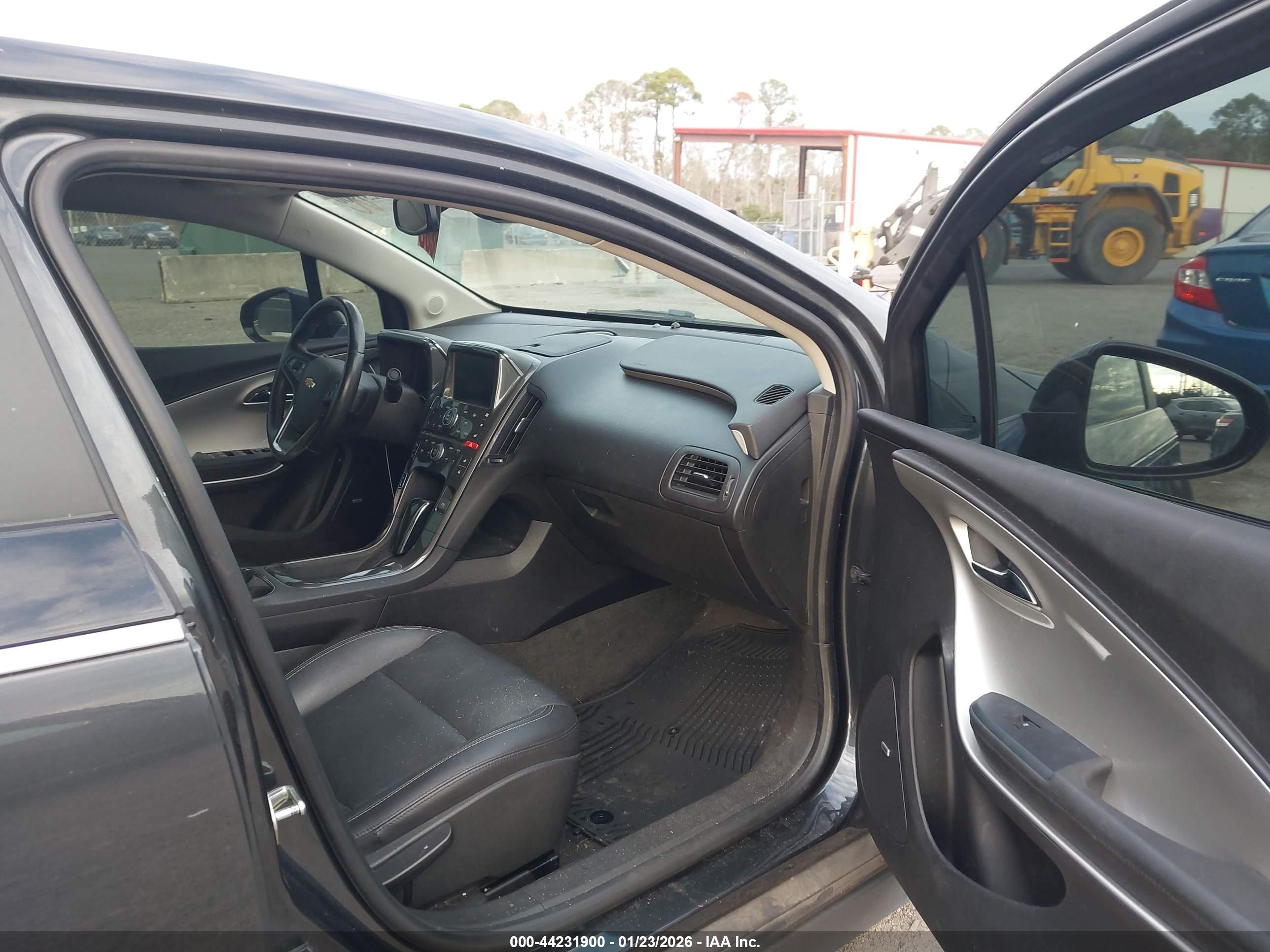 CHEVROLET VOLT image 5