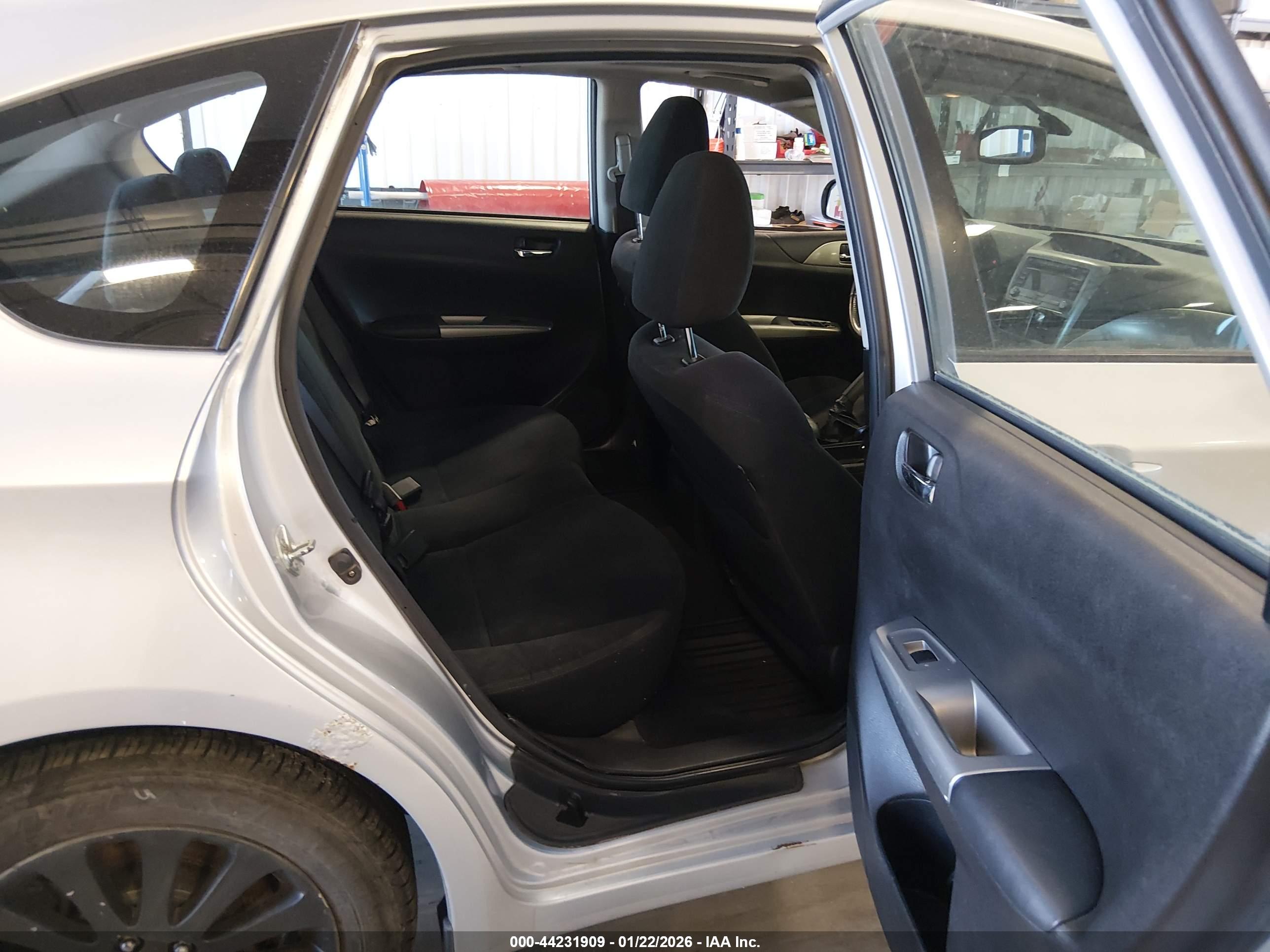 SUBARU IMPREZA image 8