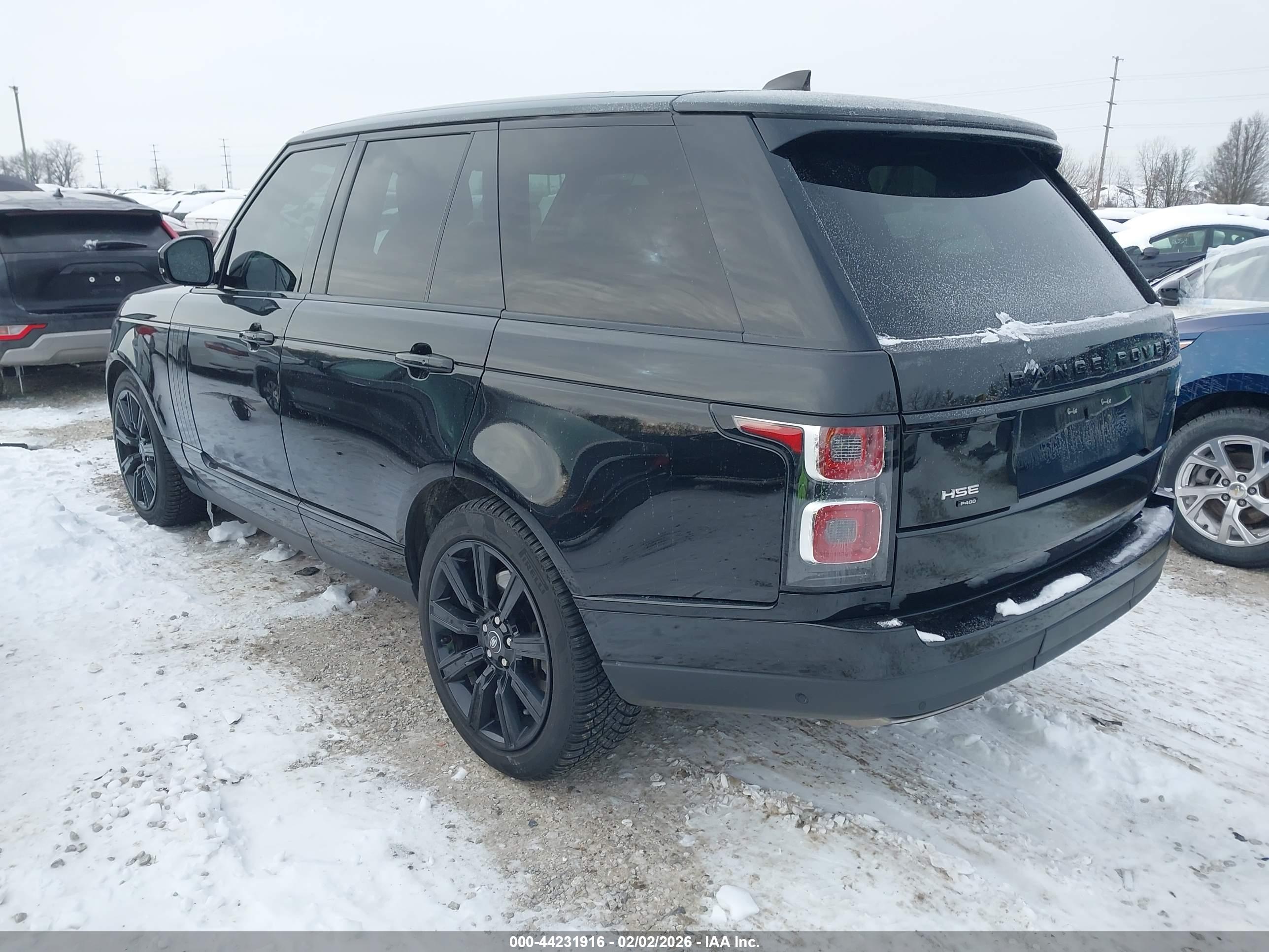 LAND ROVER image 3