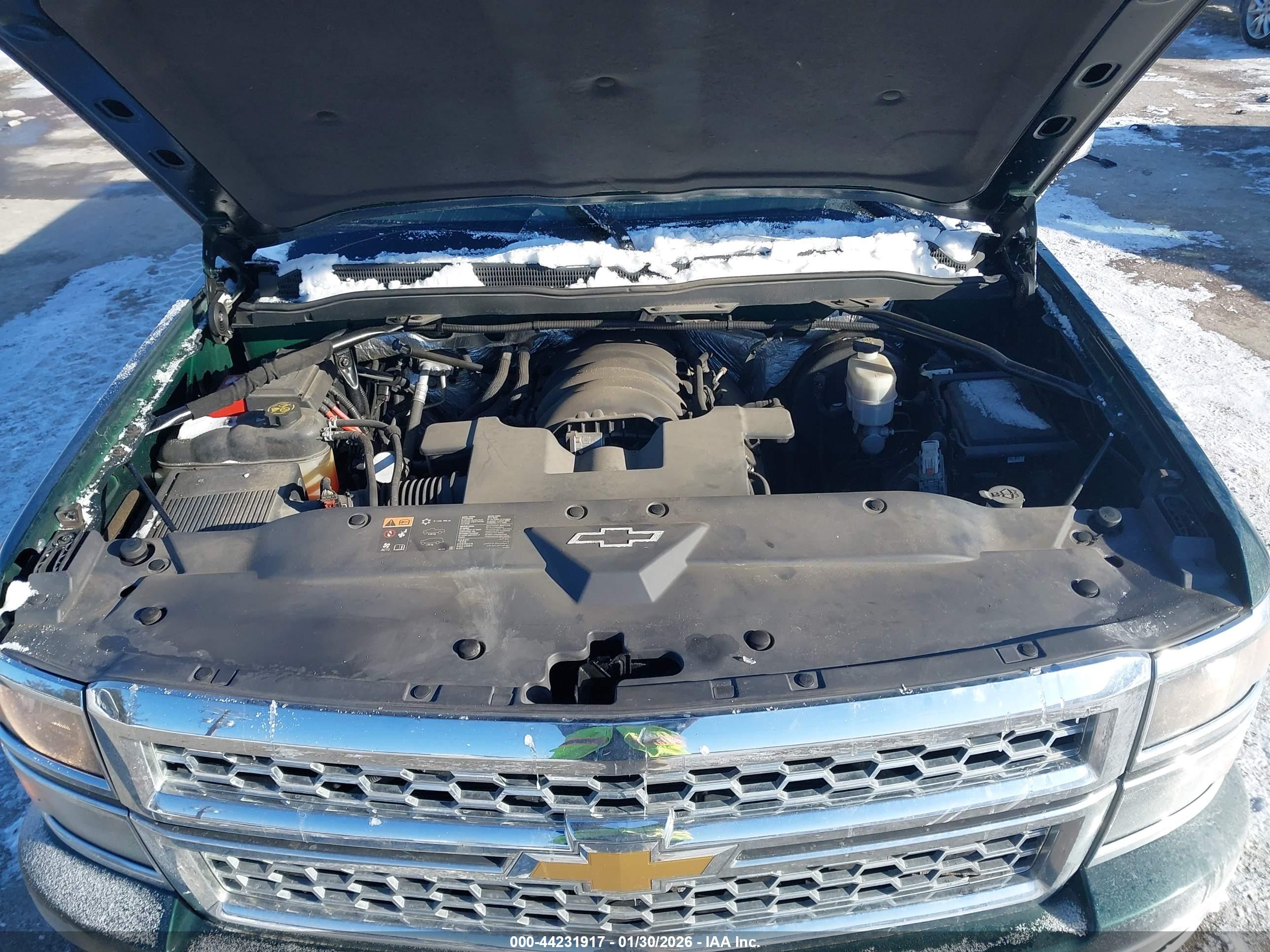 CHEVROLET SILVERADO image 10