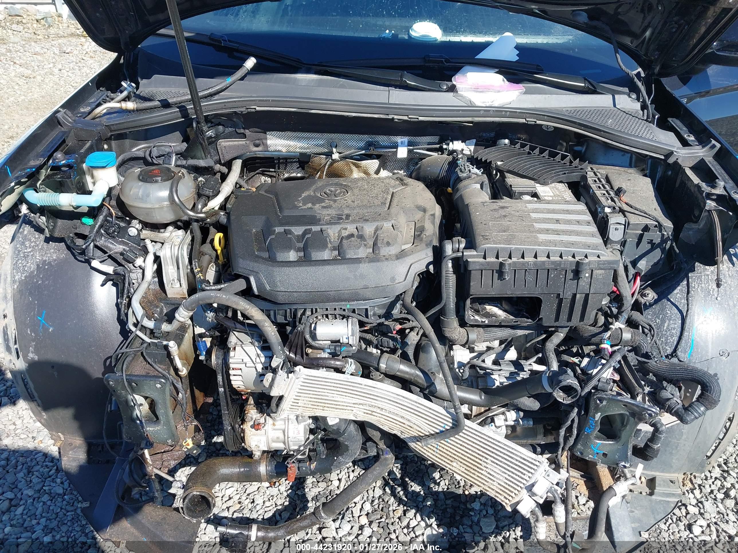 VOLKSWAGEN TIGUAN image 10