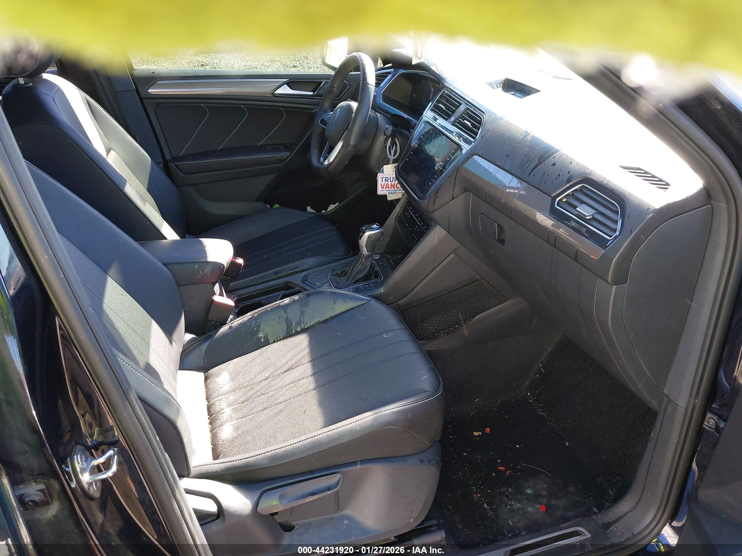 VOLKSWAGEN TIGUAN image 5