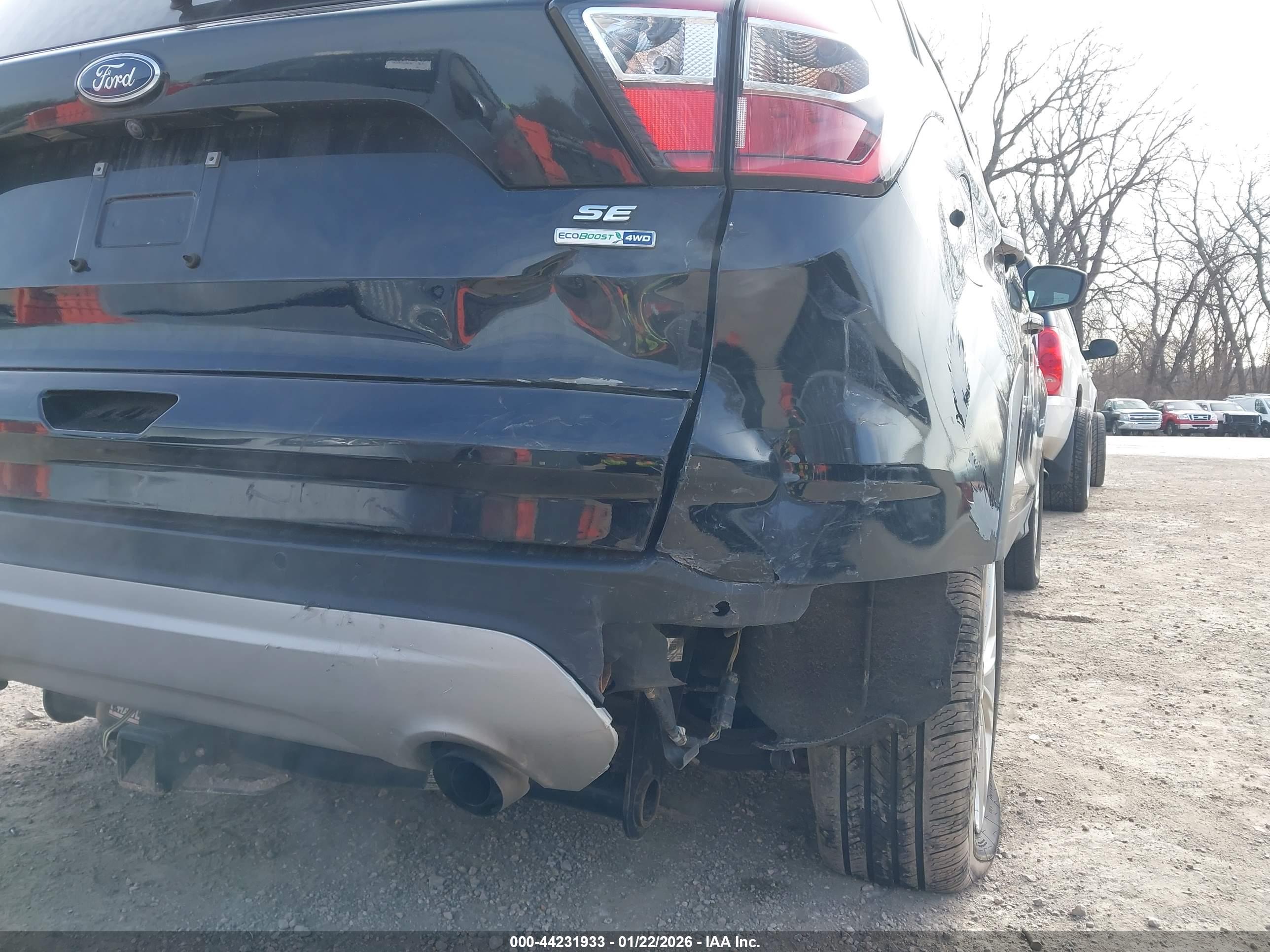 FORD ESCAPE image 6