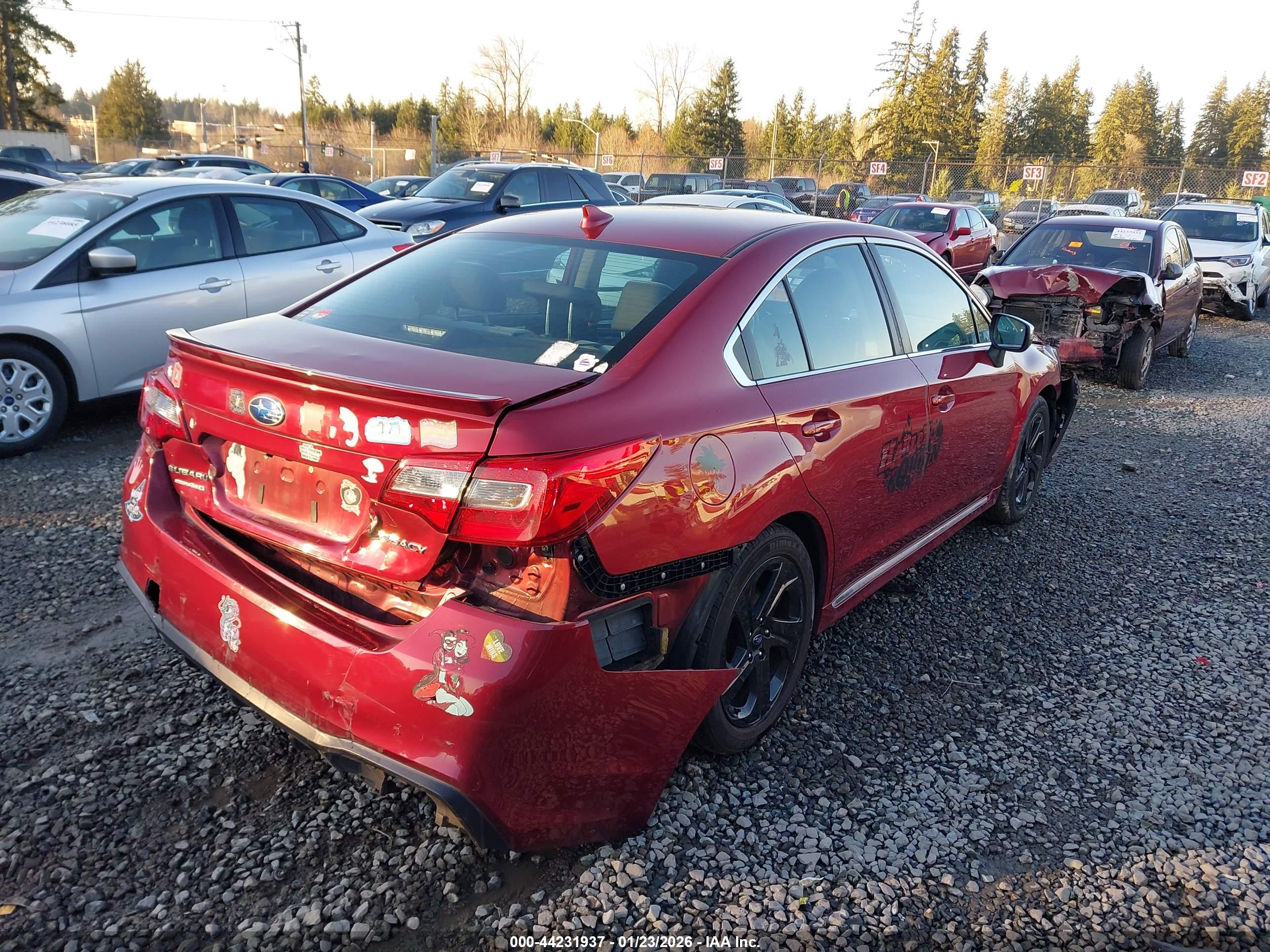 SUBARU LEGACY image 4