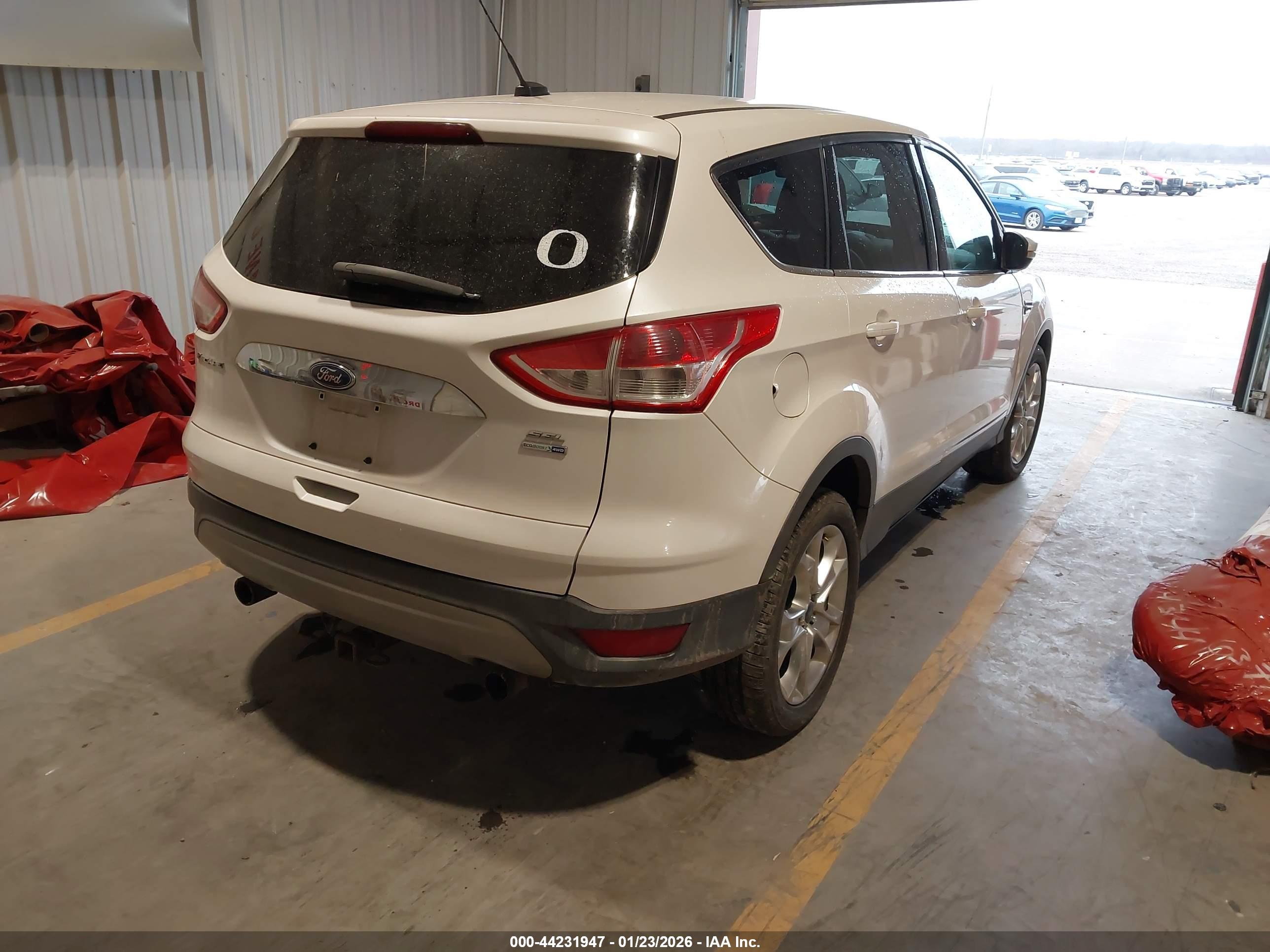 FORD ESCAPE image 4