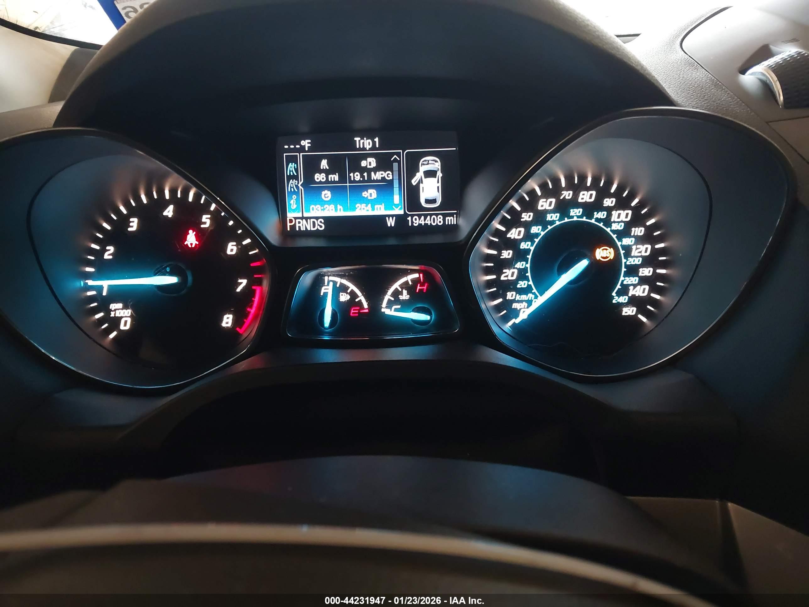 FORD ESCAPE image 7