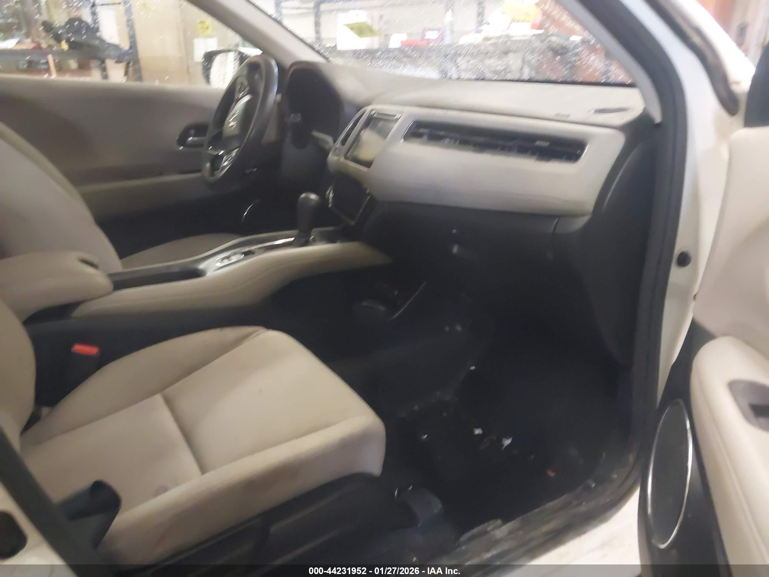 HONDA HR-V image 5