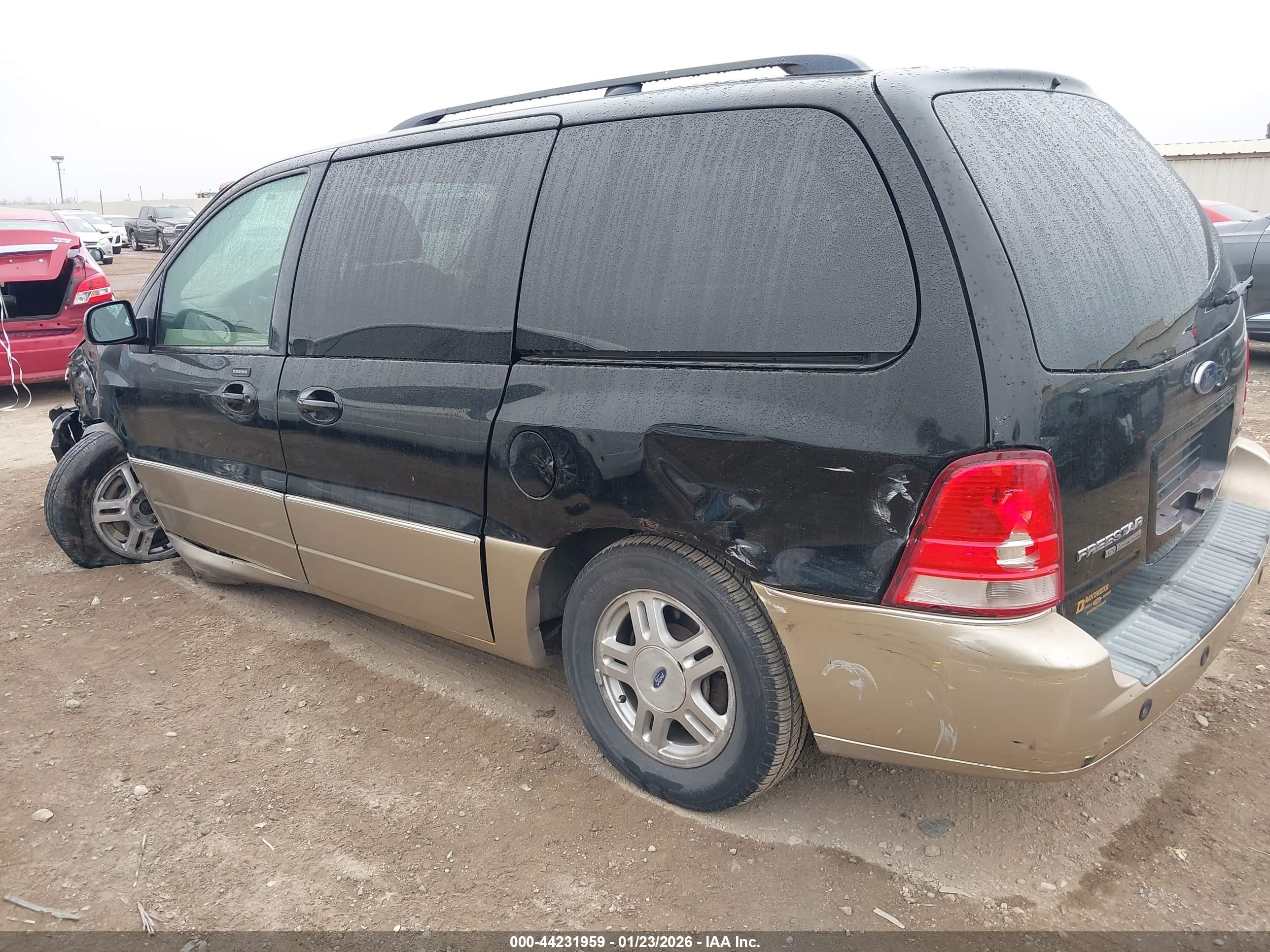 FORD FREESTAR image 3