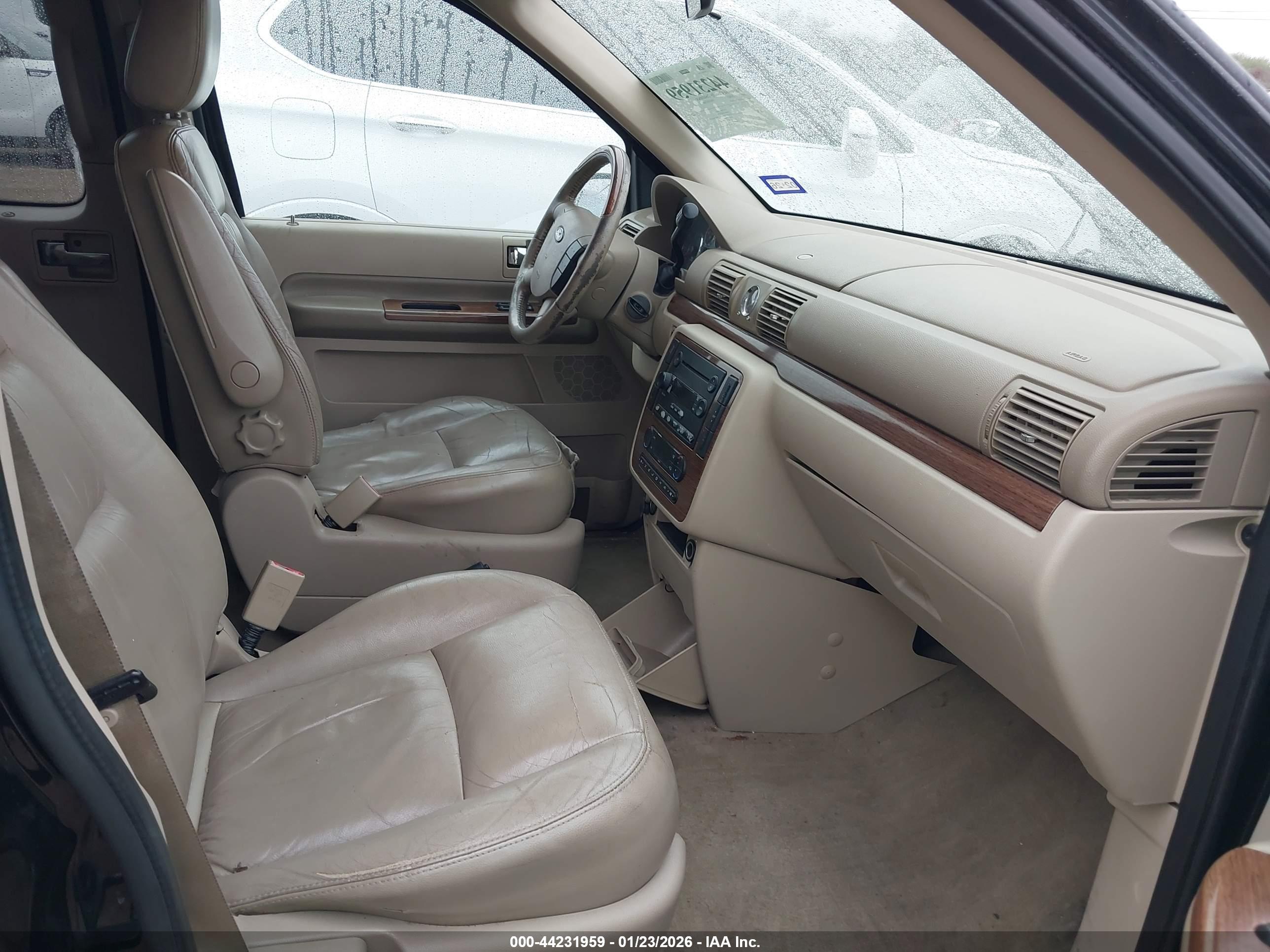 FORD FREESTAR image 5