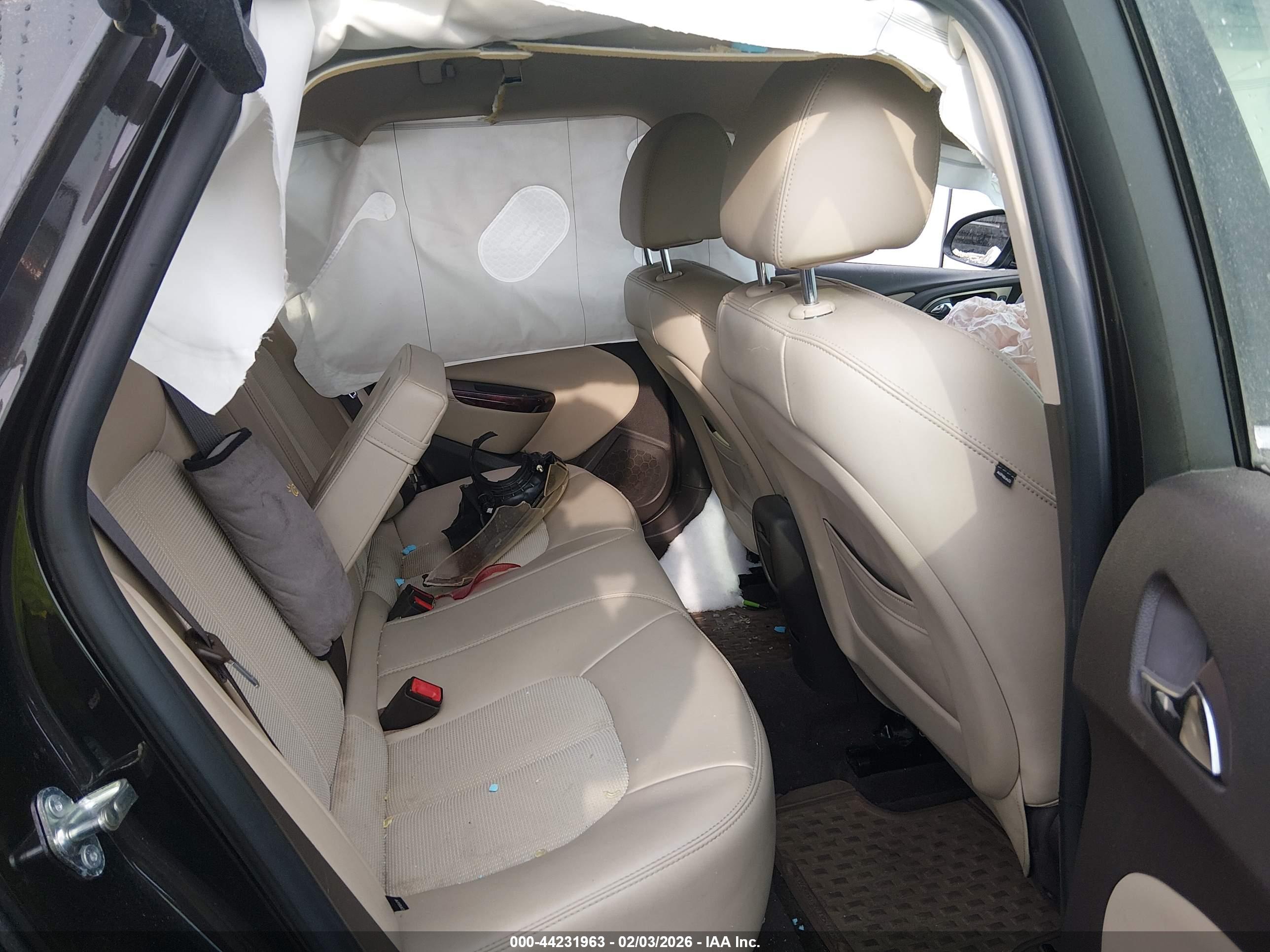 BUICK VERANO image 8