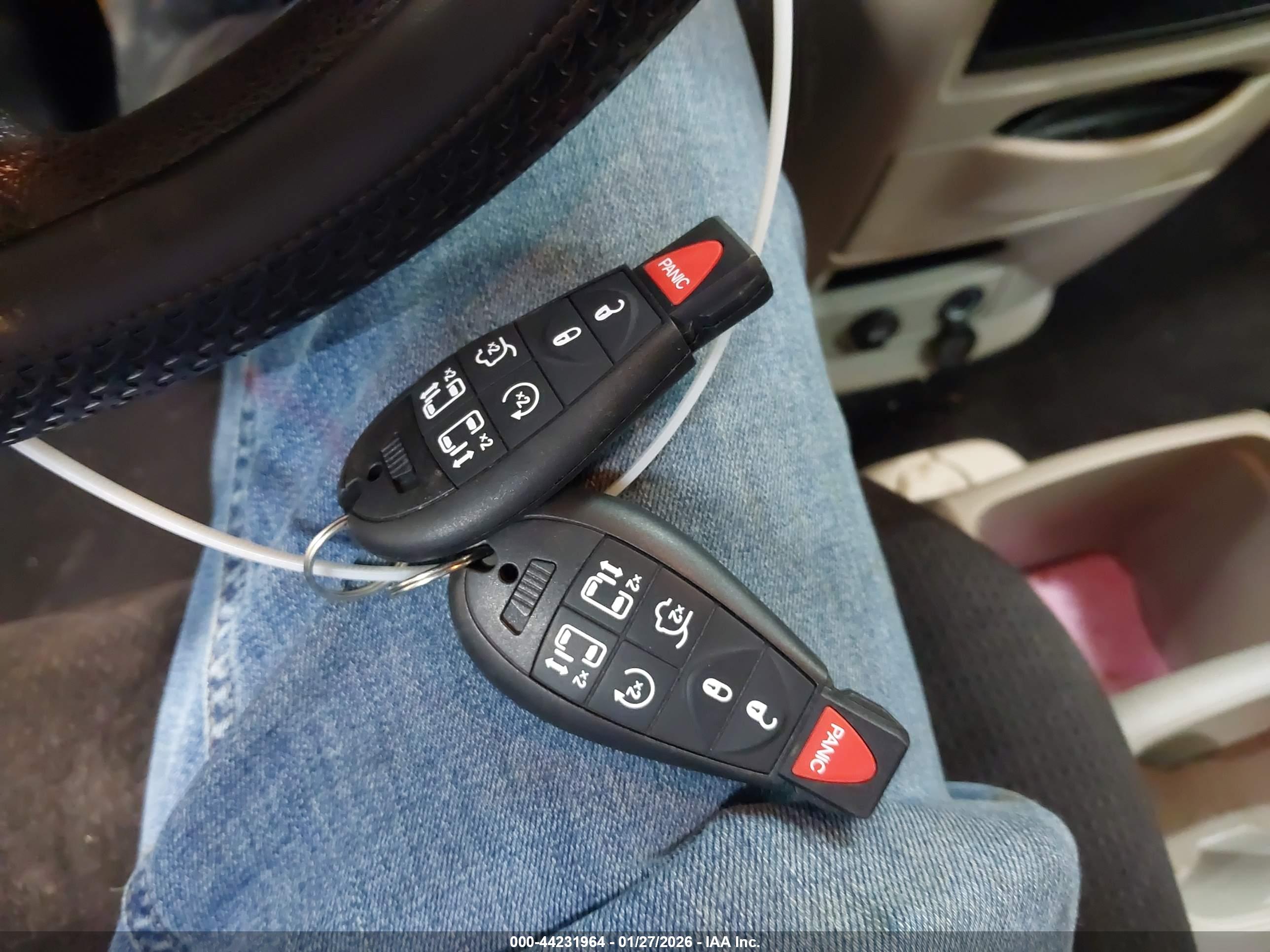 DODGE GRAND image 11