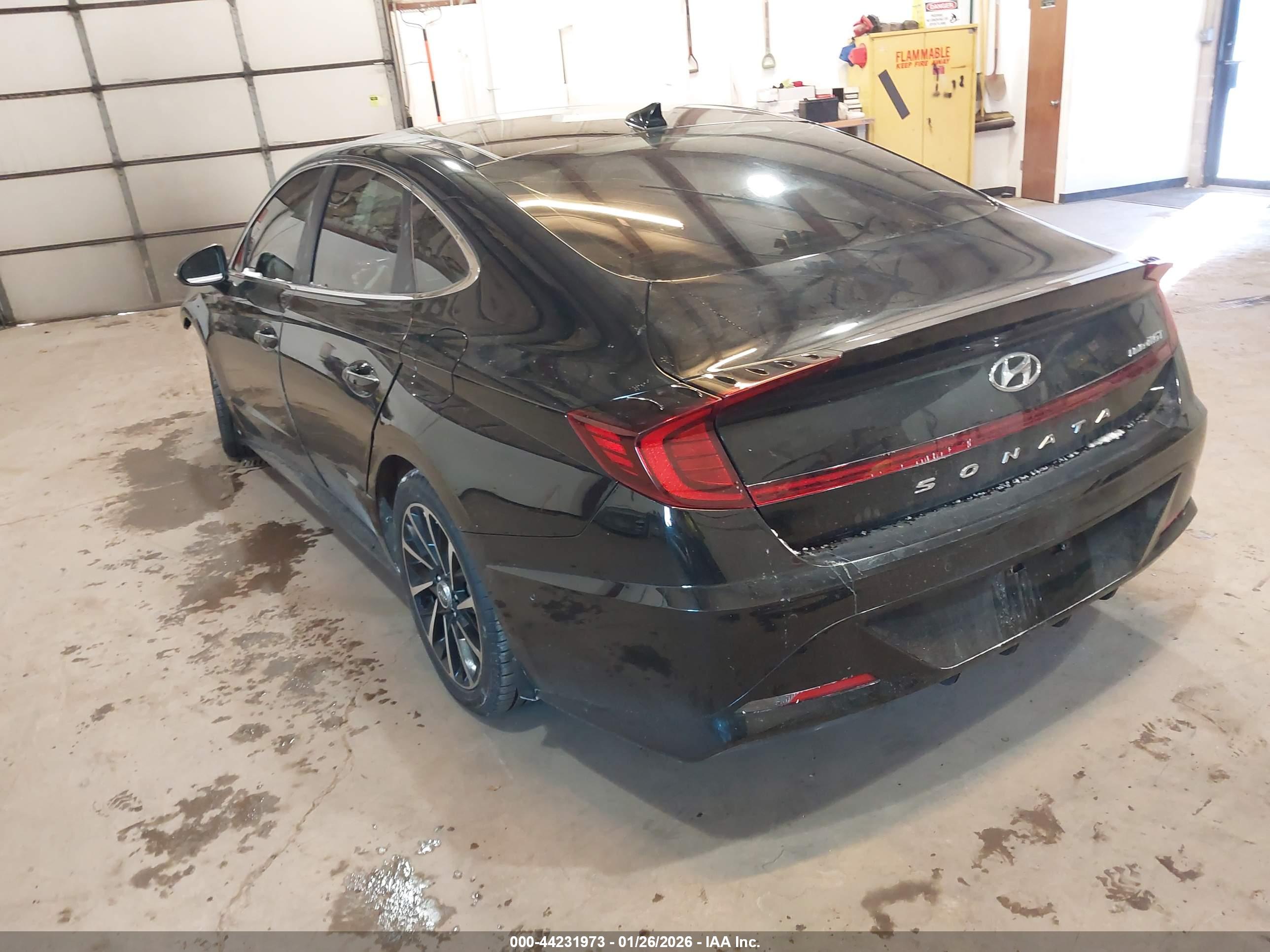 HYUNDAI SONATA image 3