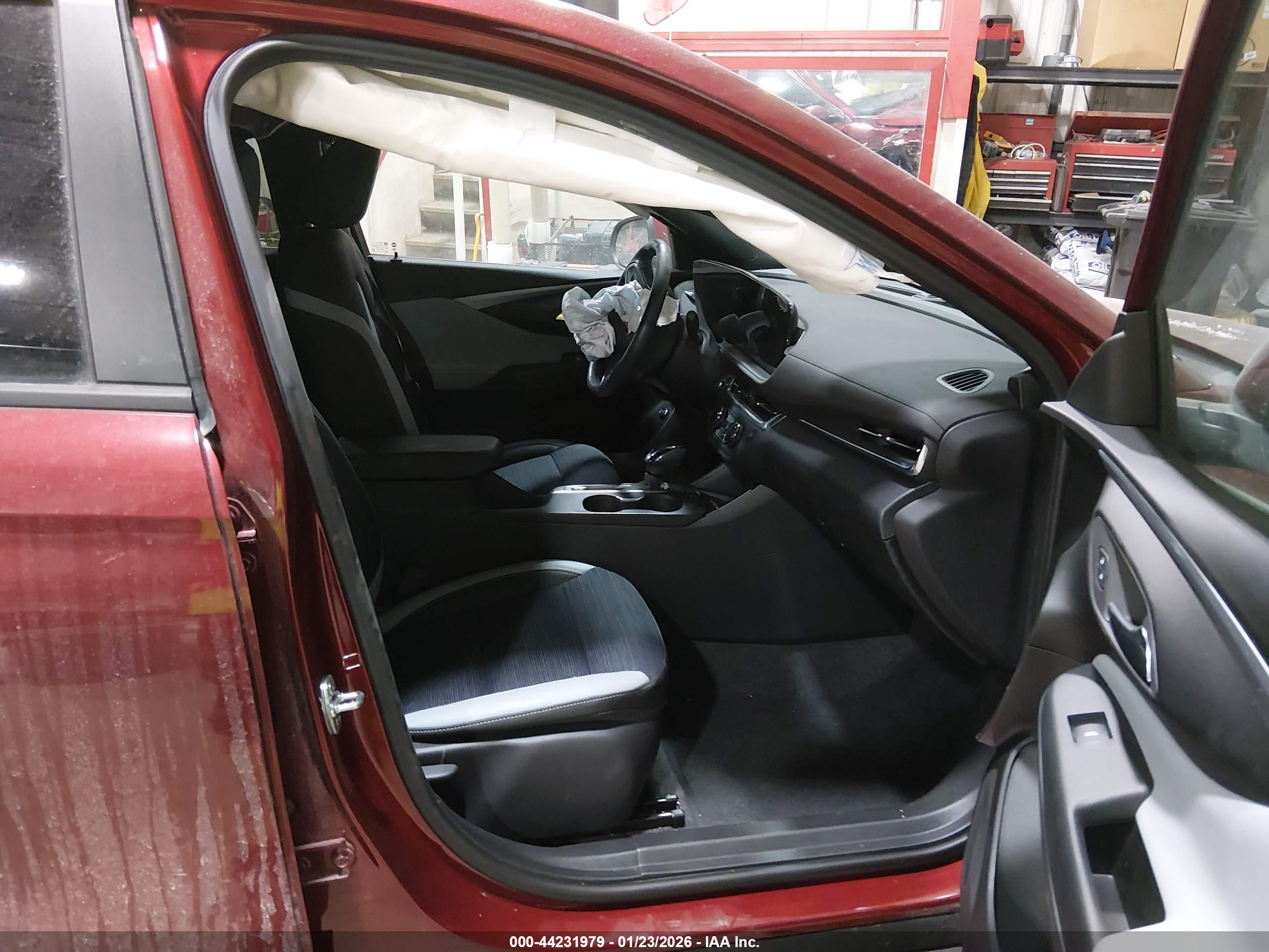 BUICK ENVISTA image 5