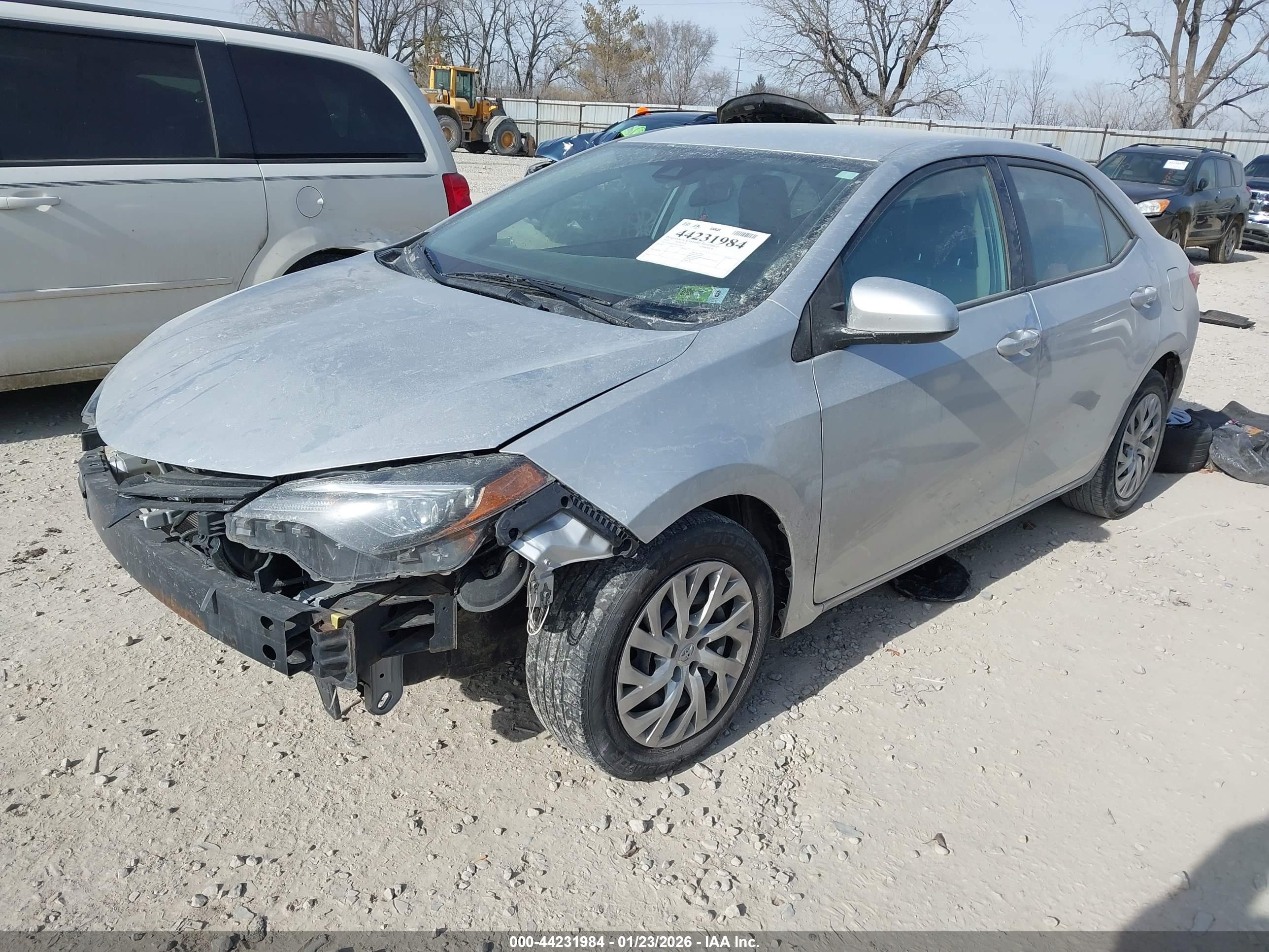 TOYOTA COROLLA image 2