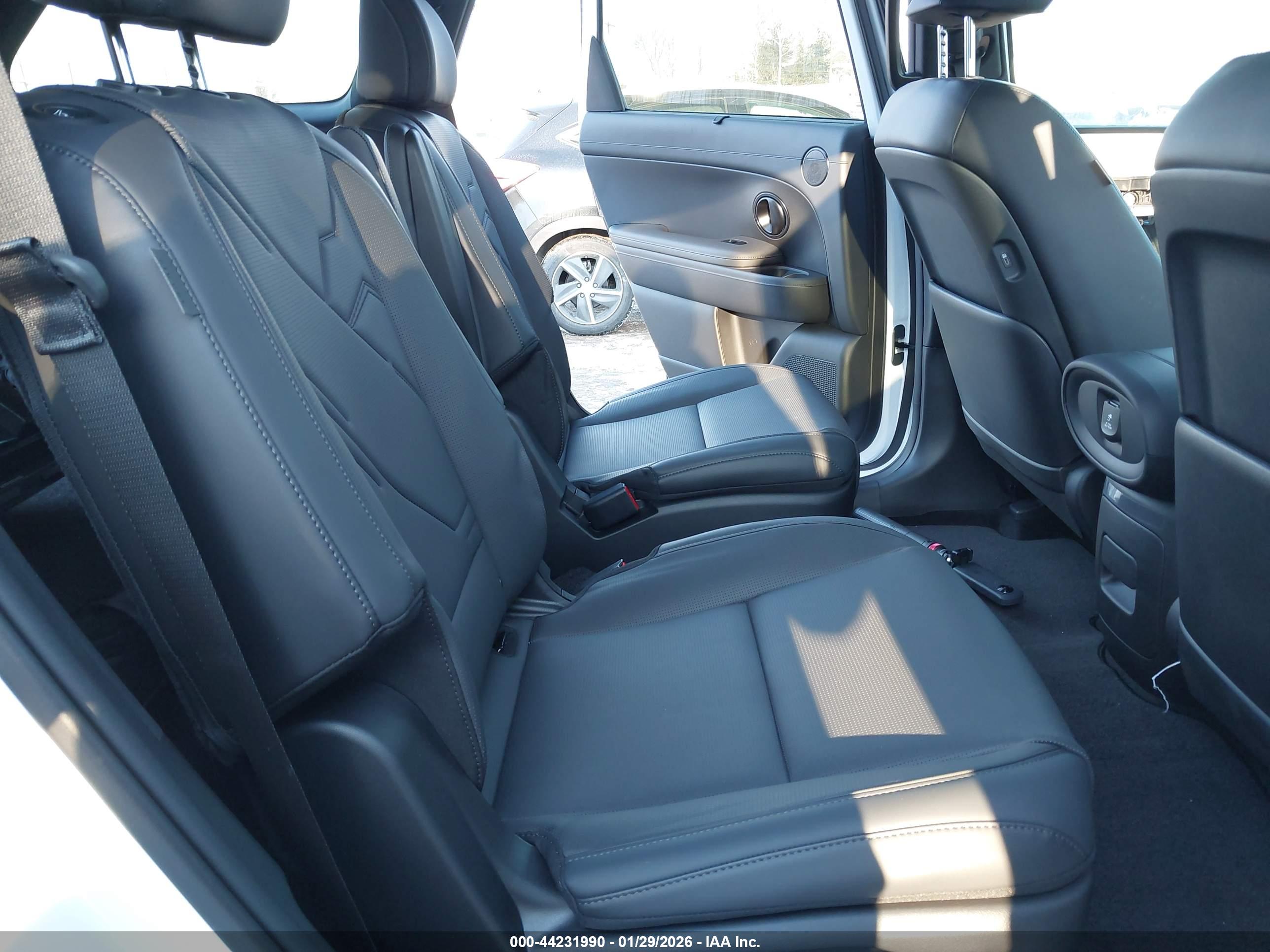 HYUNDAI PALISADE image 8