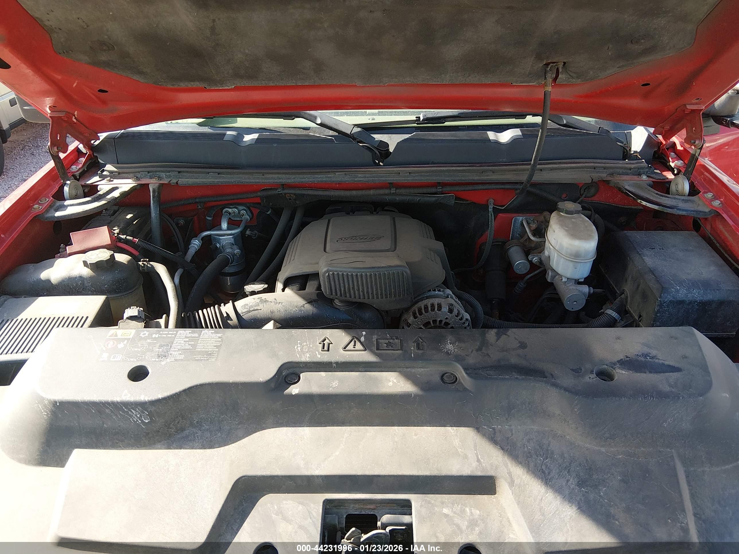 CHEVROLET SILVERADO image 10