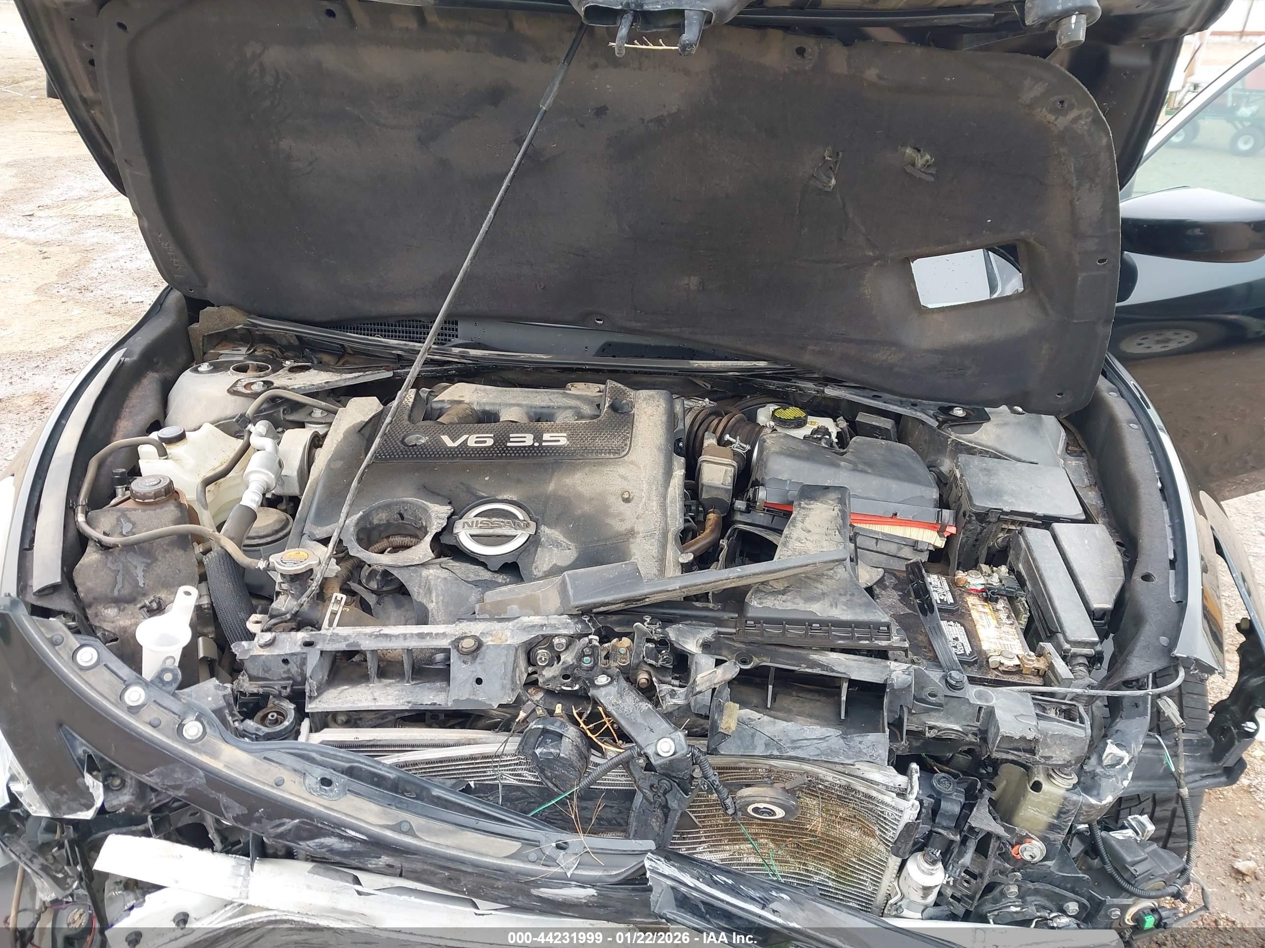 NISSAN ALTIMA image 10