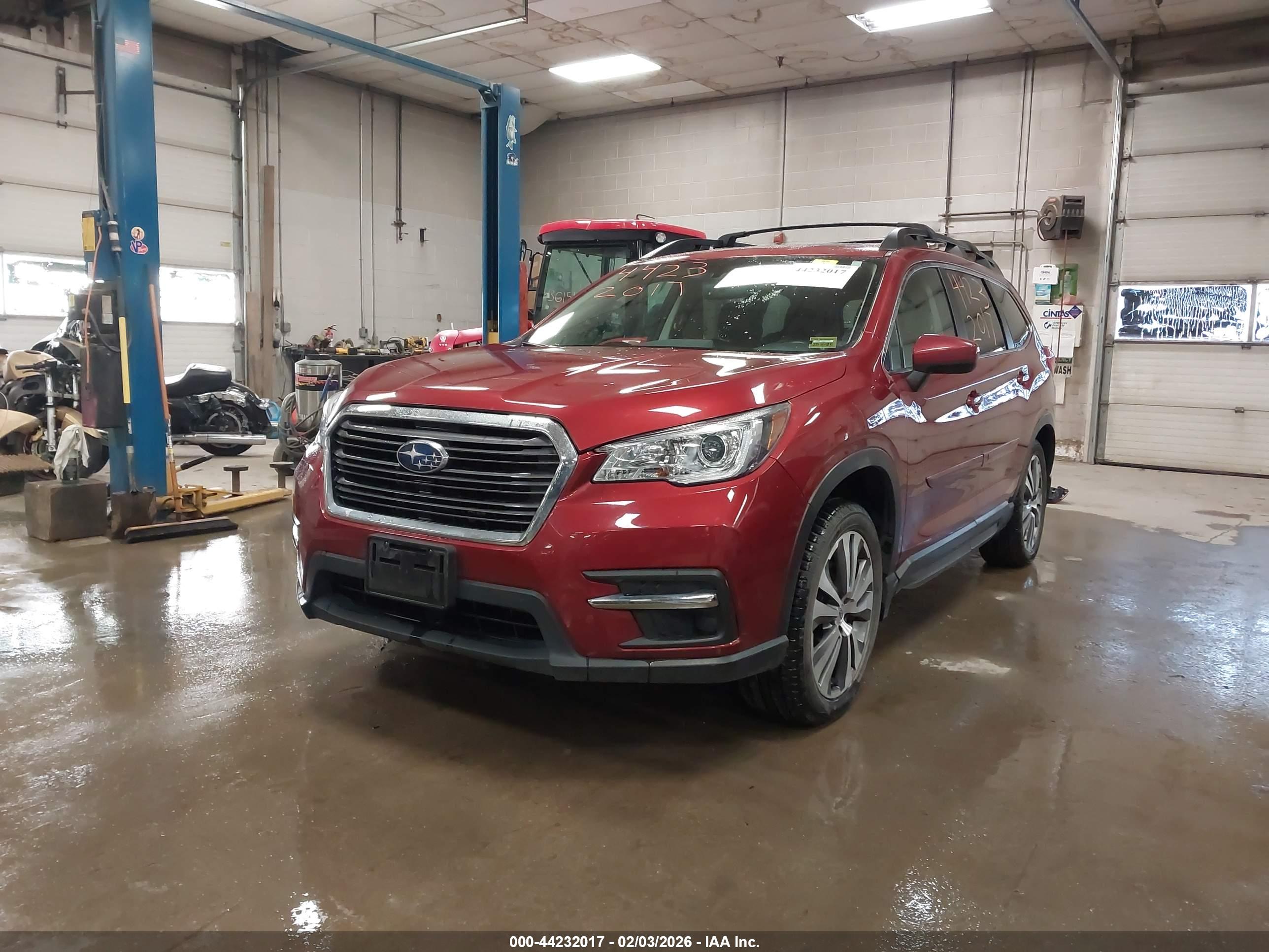 SUBARU ASCENT image 2