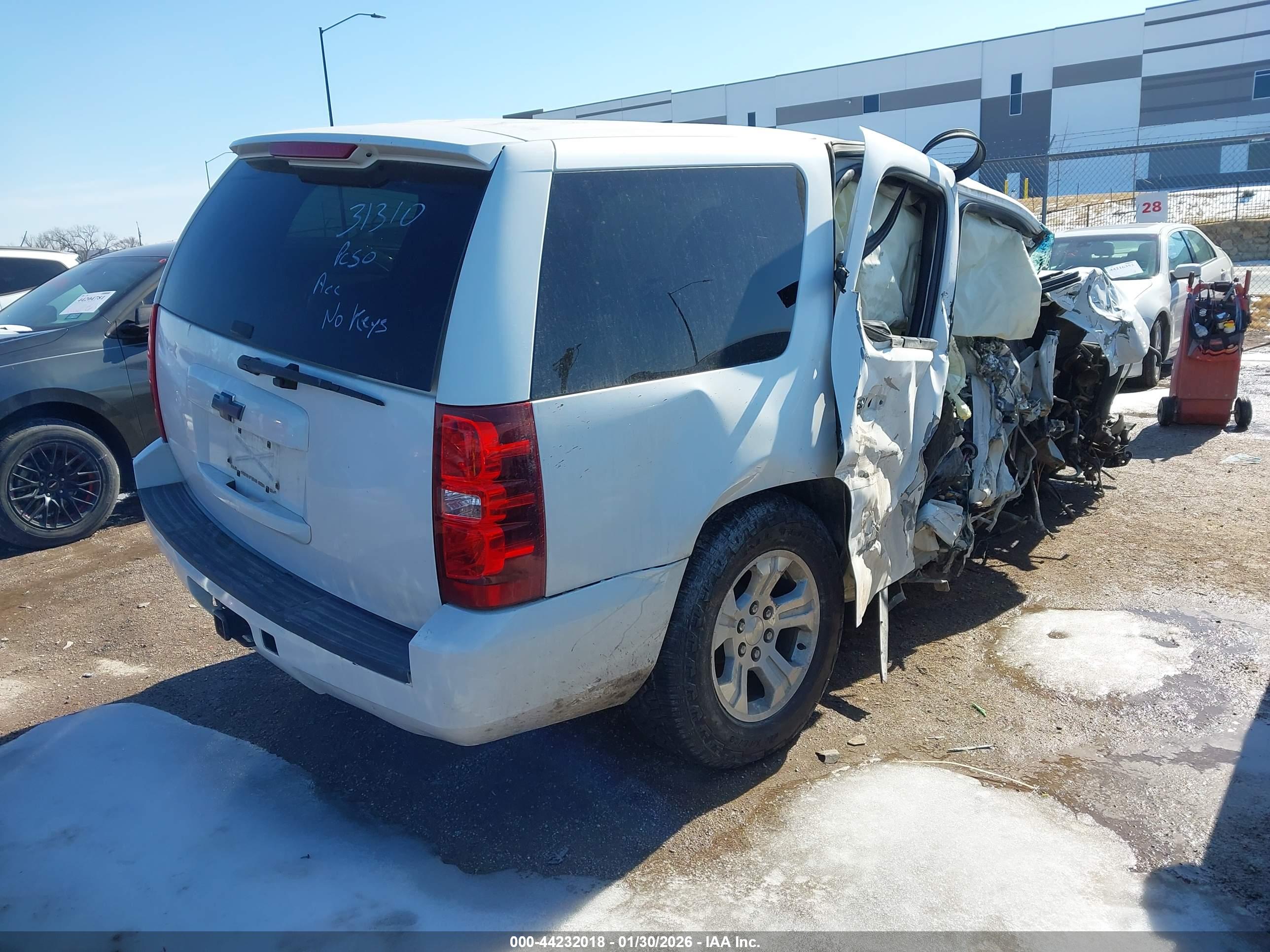 CHEVROLET TAHOE image 4