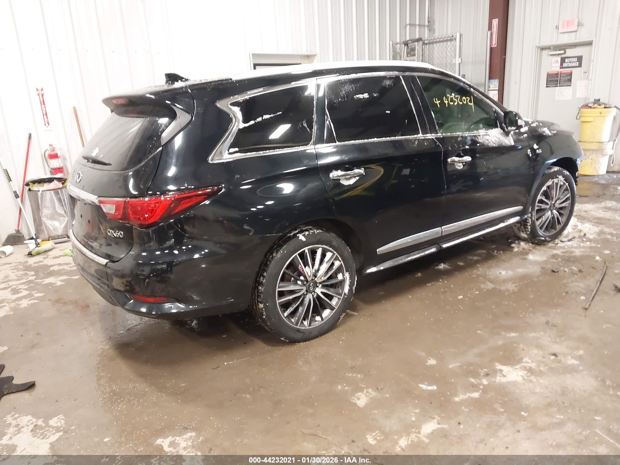 INFINITI QX60 image 4