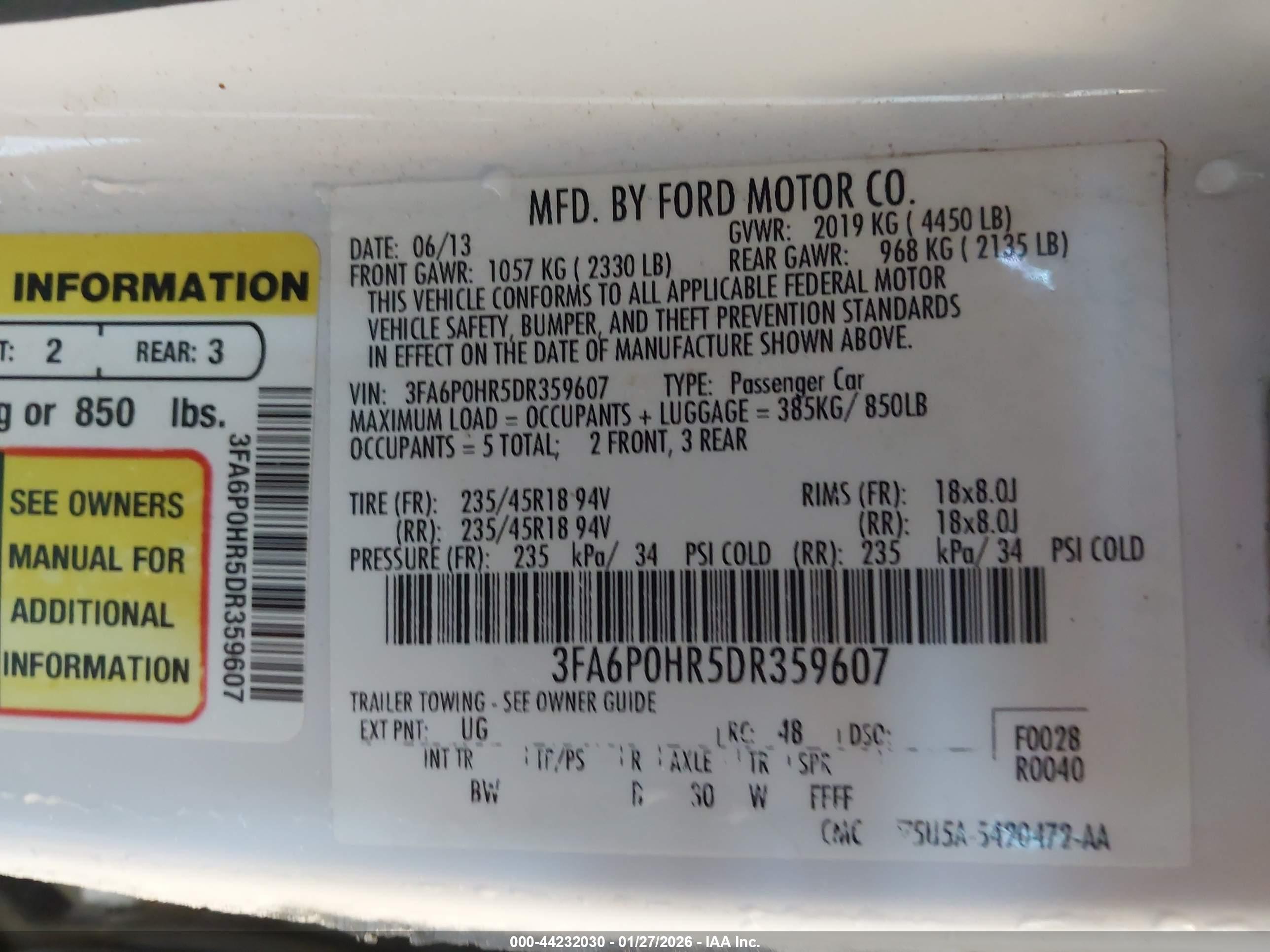 FORD FUSION image 9