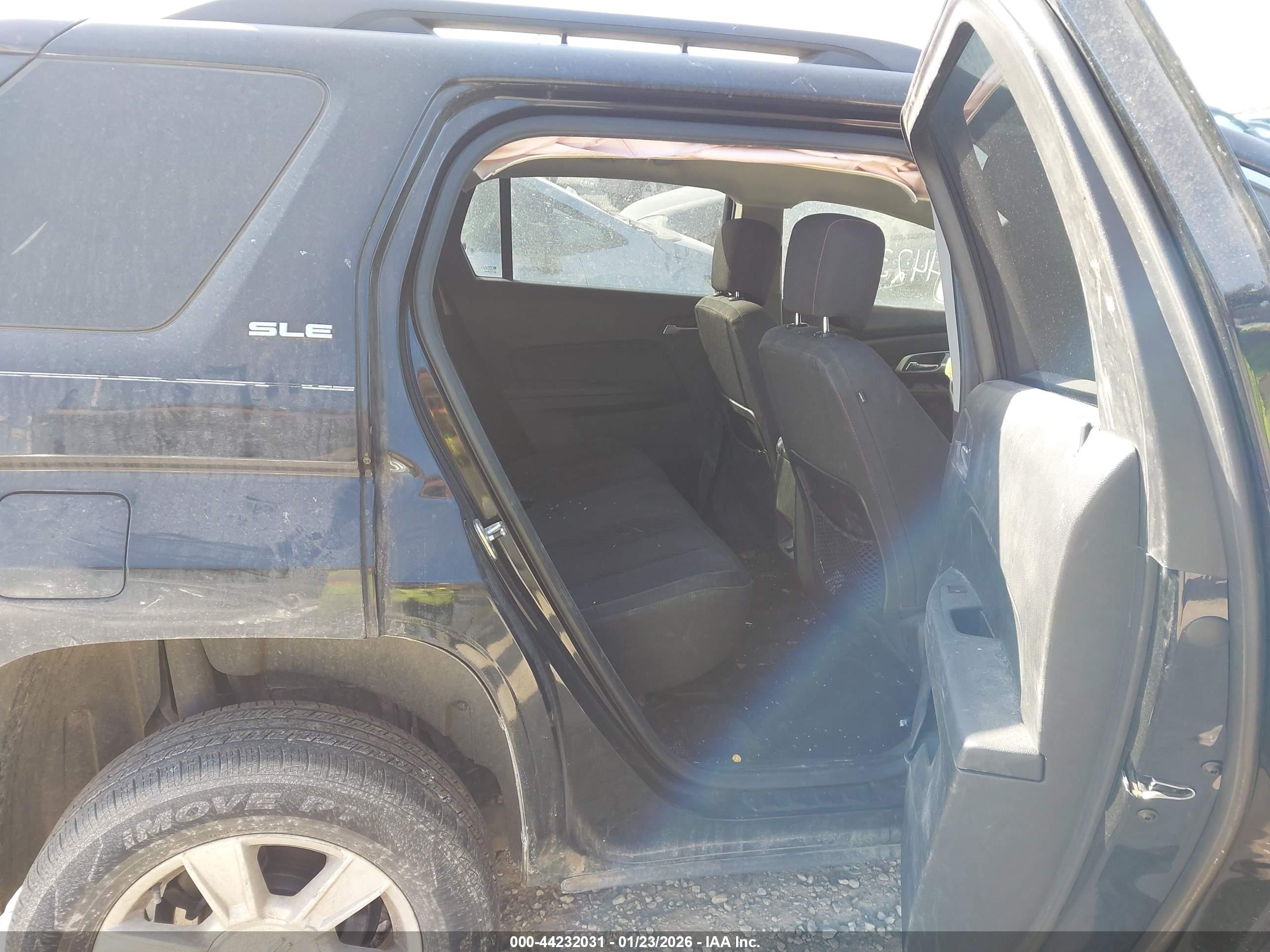 GMC TERRAIN image 8