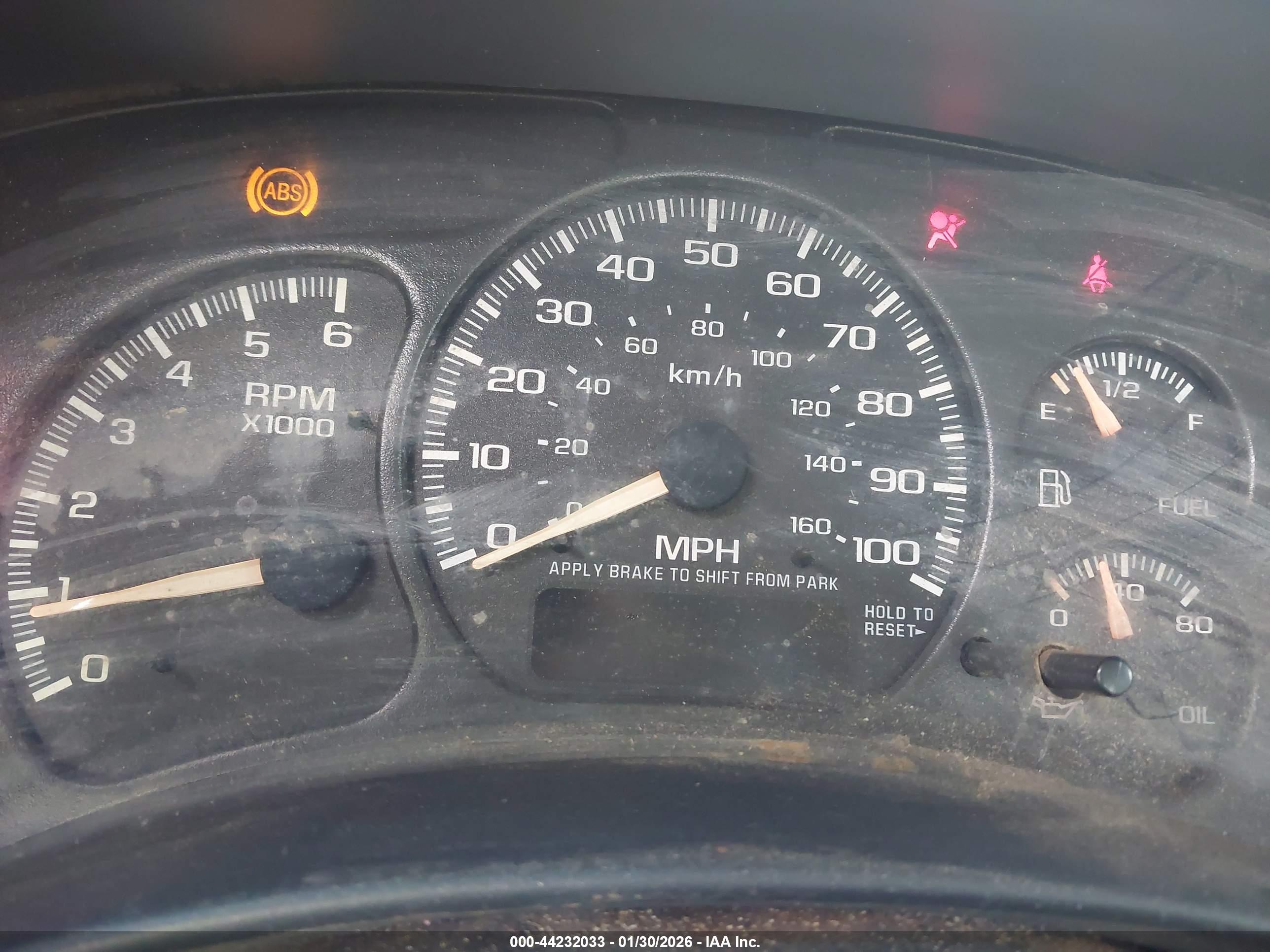 CHEVROLET SILVERADO image 7
