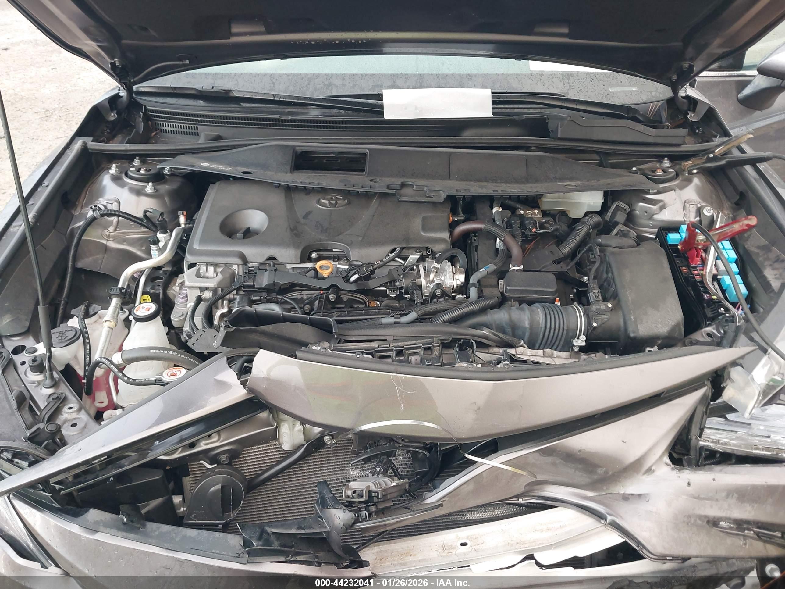 TOYOTA CAMRY image 10