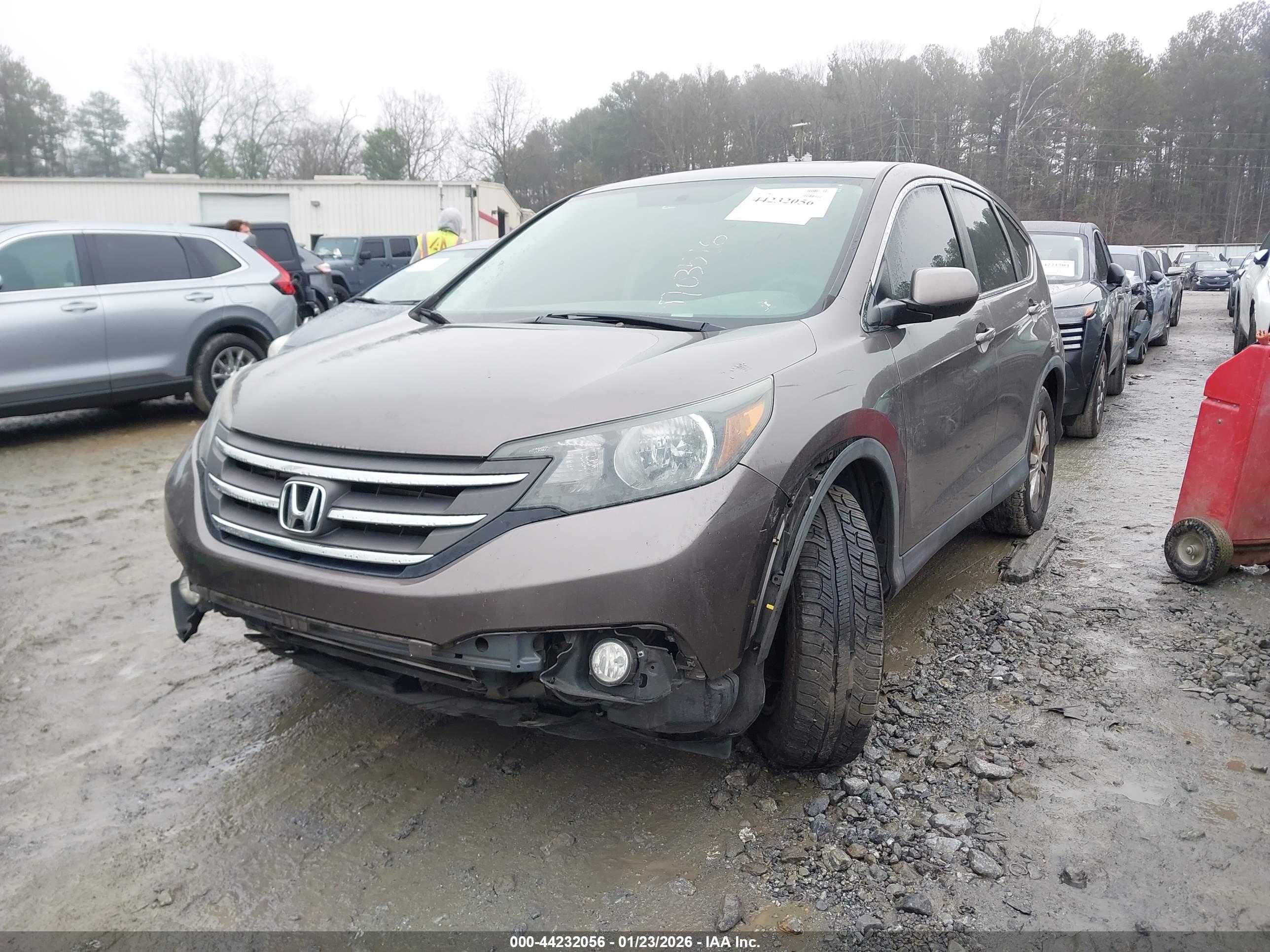 HONDA CR-V image 2