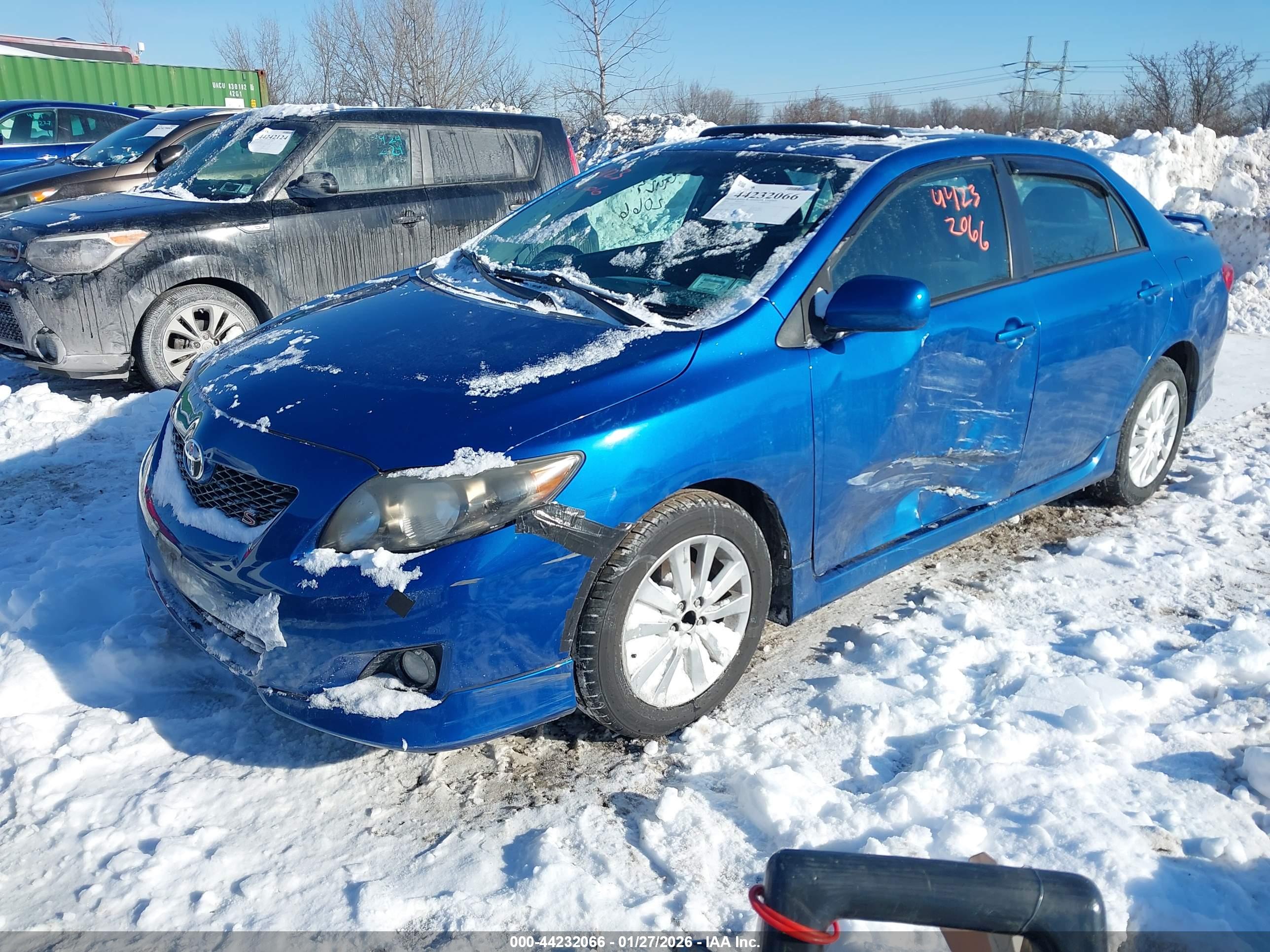 TOYOTA COROLLA image 2