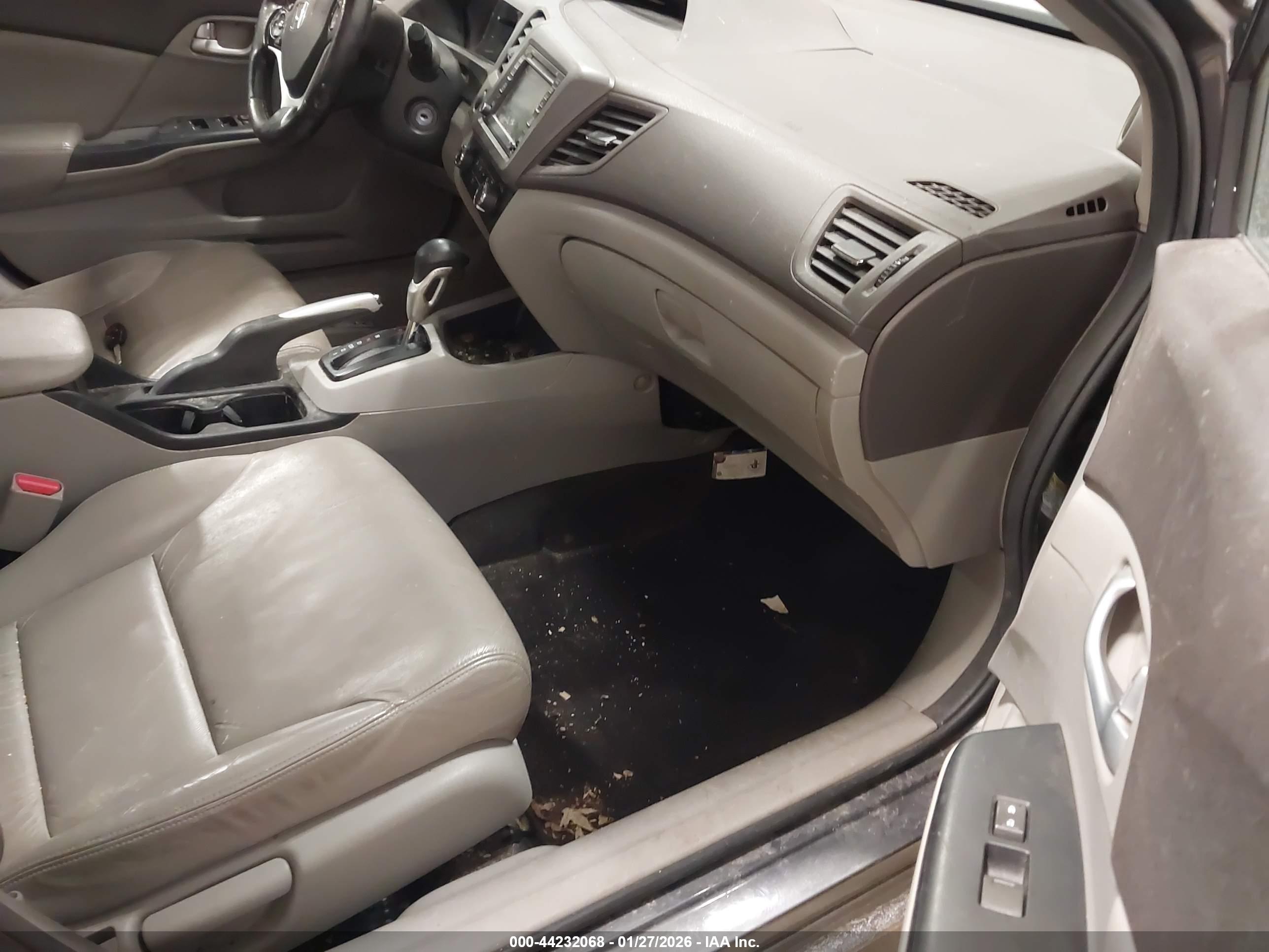 HONDA CIVIC image 5