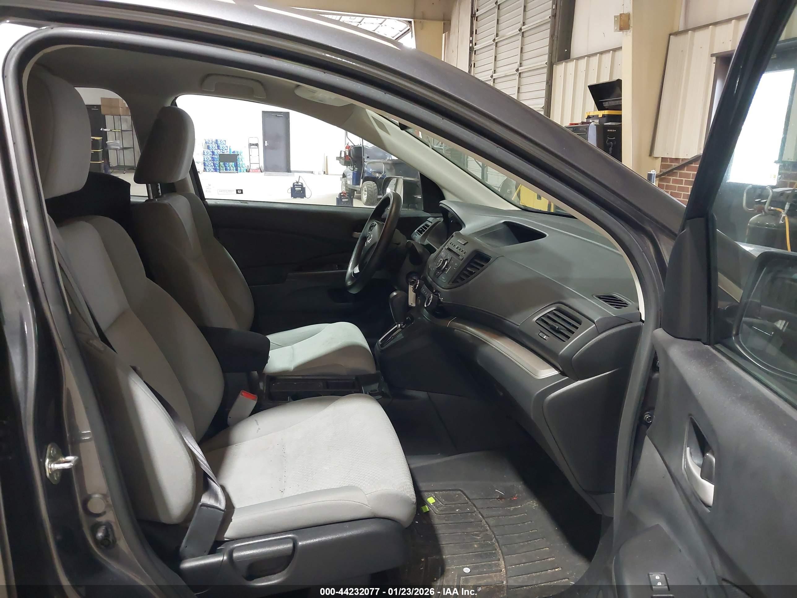 HONDA CR-V image 5