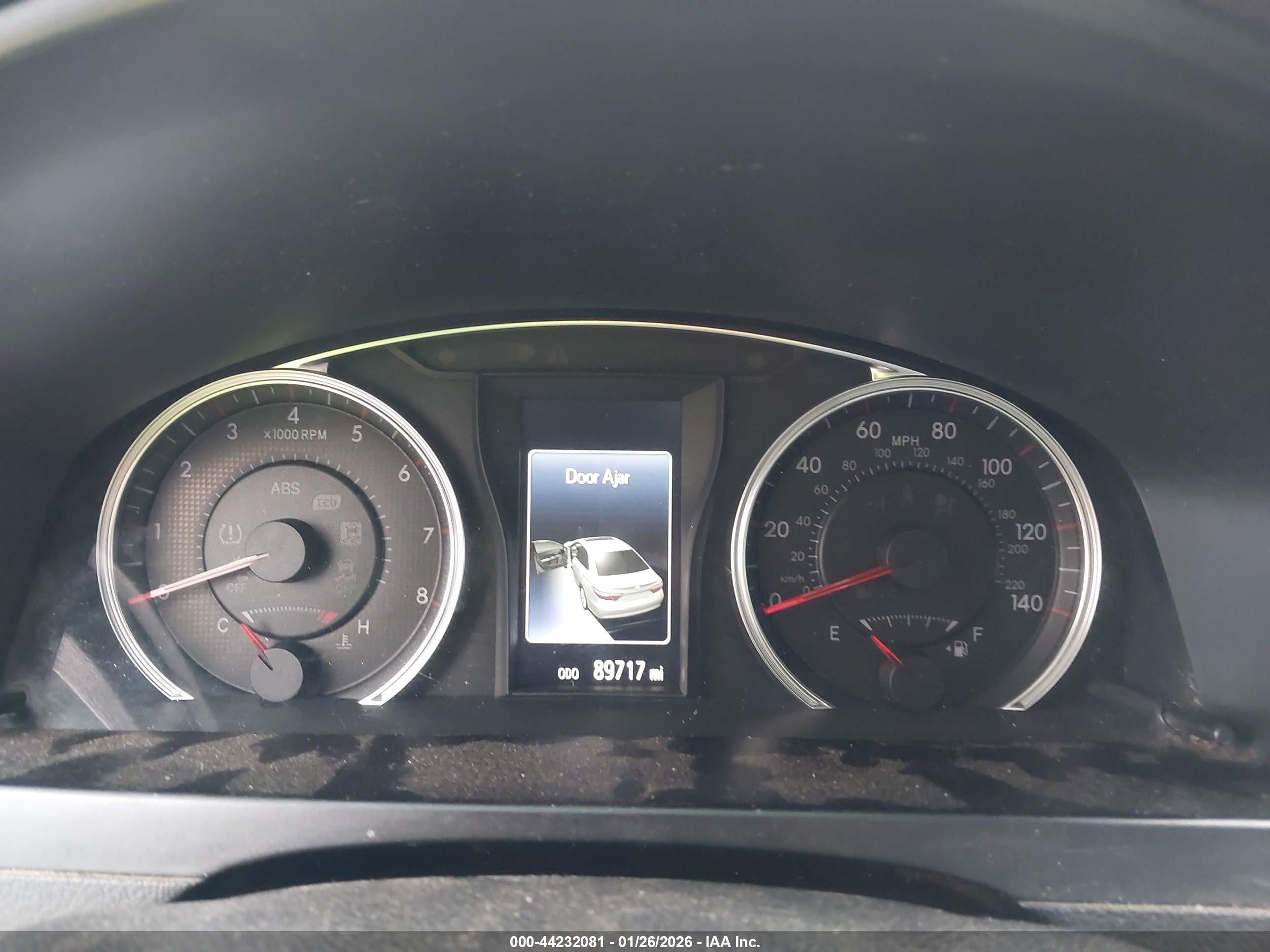 TOYOTA CAMRY image 7