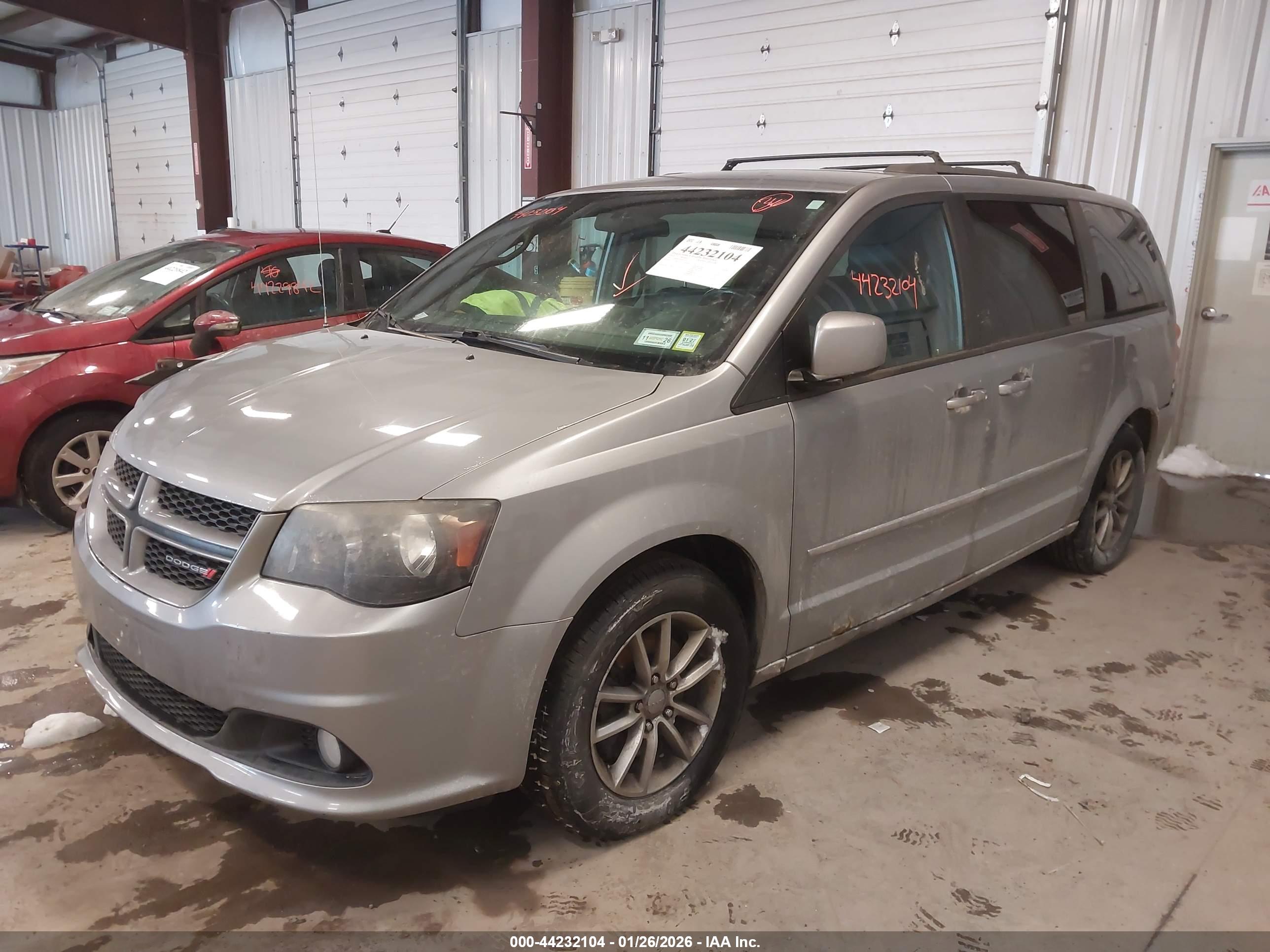 DODGE GRAND image 2