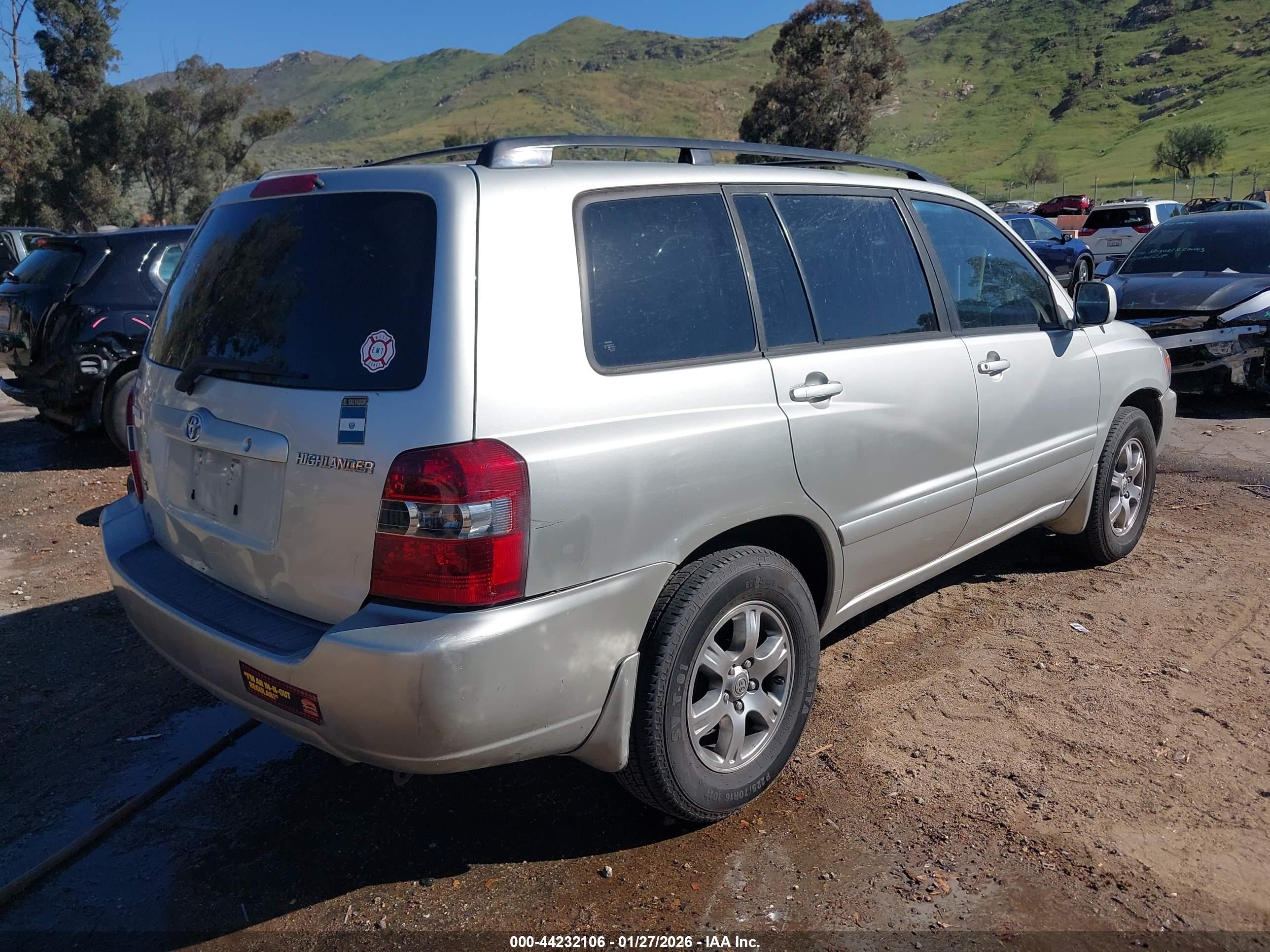 TOYOTA HIGHLANDER image 4