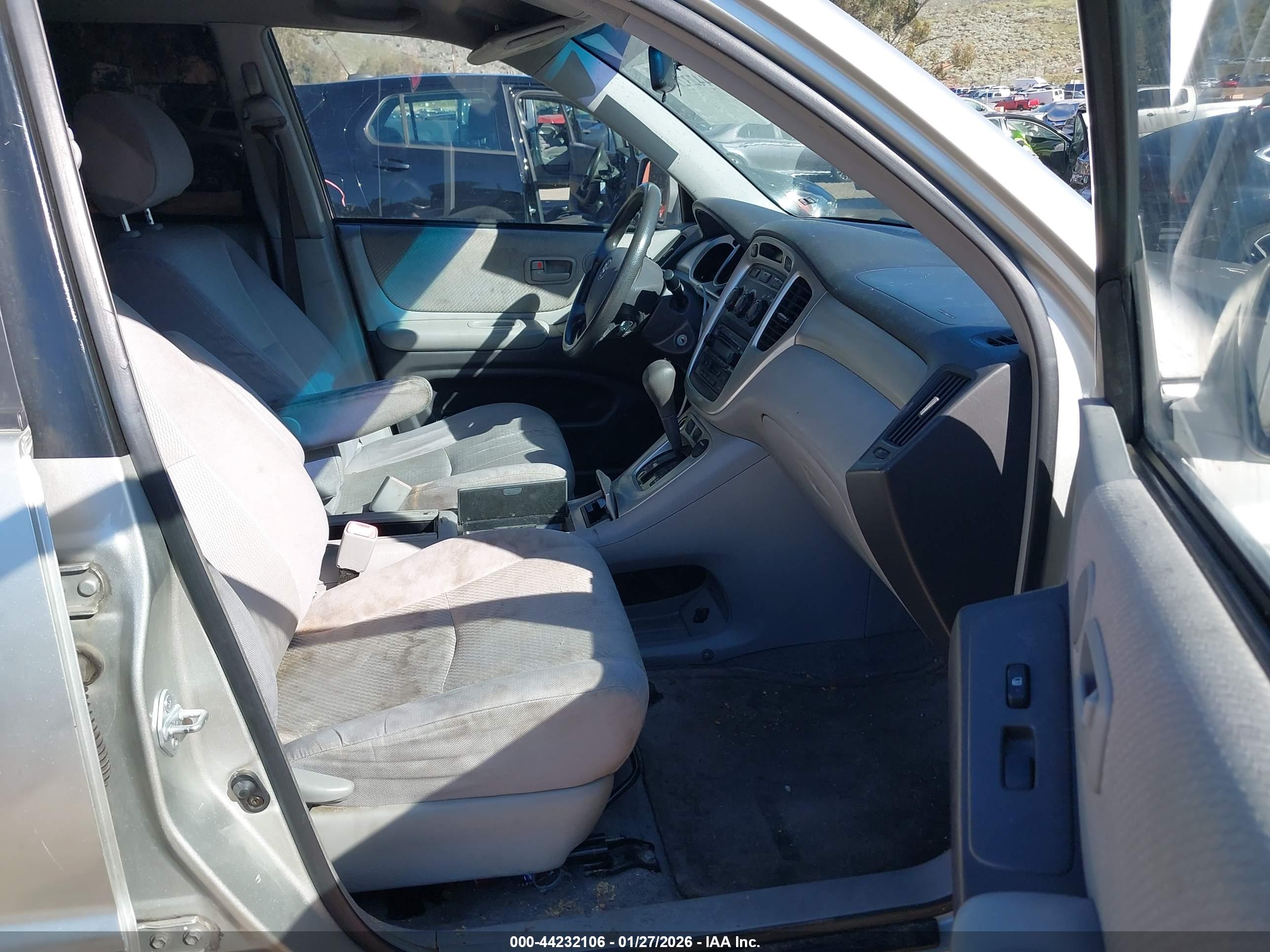 TOYOTA HIGHLANDER image 5