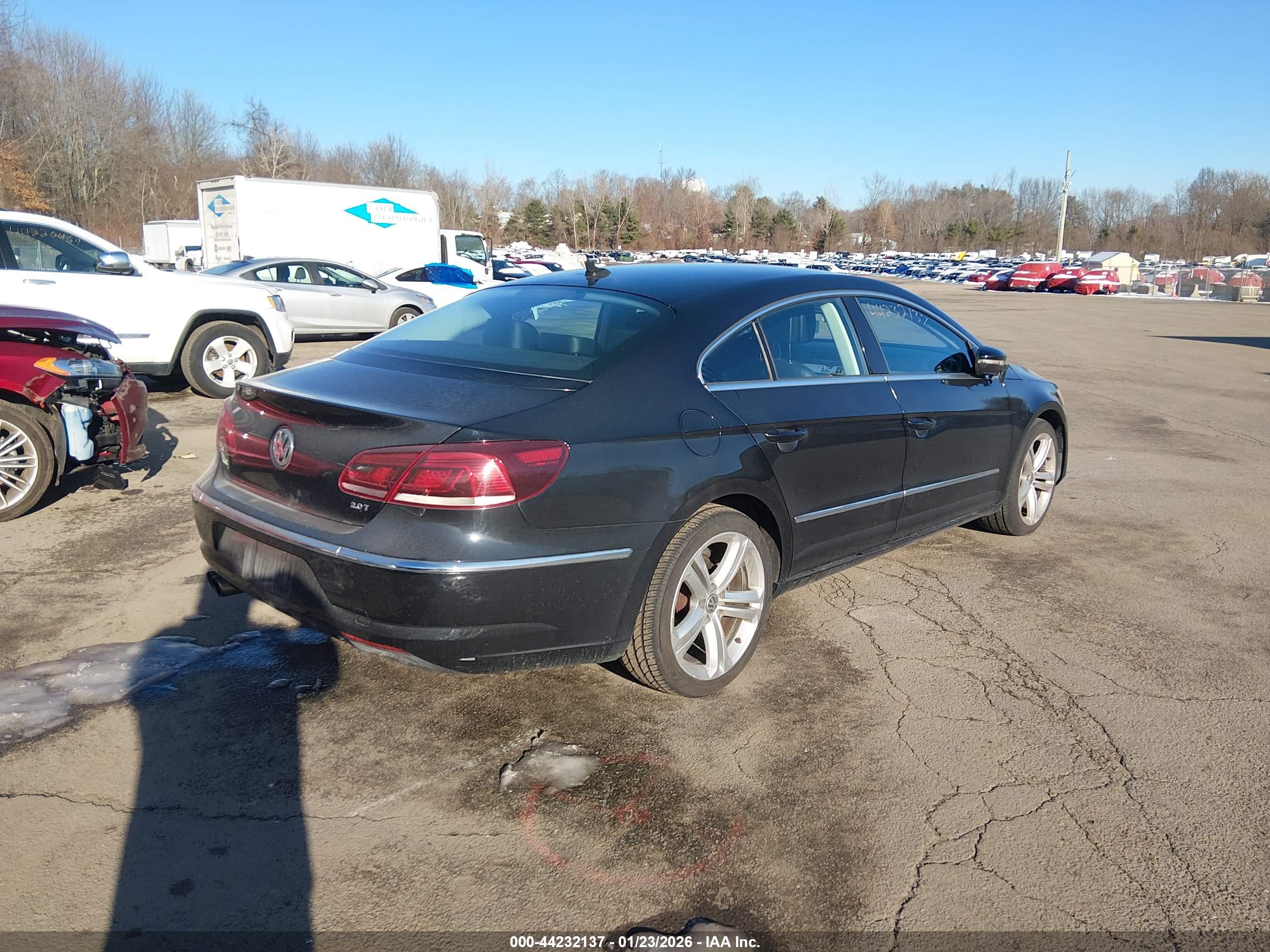 VOLKSWAGEN CC image 4