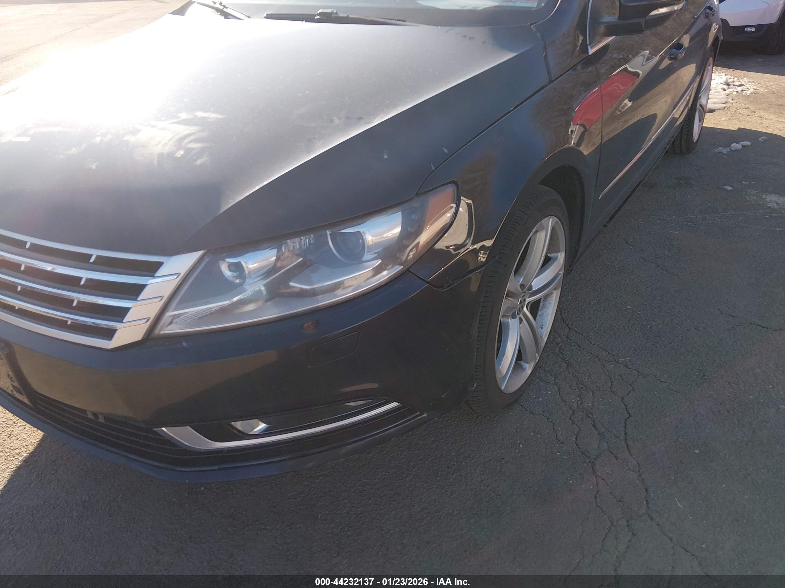 VOLKSWAGEN CC image 6