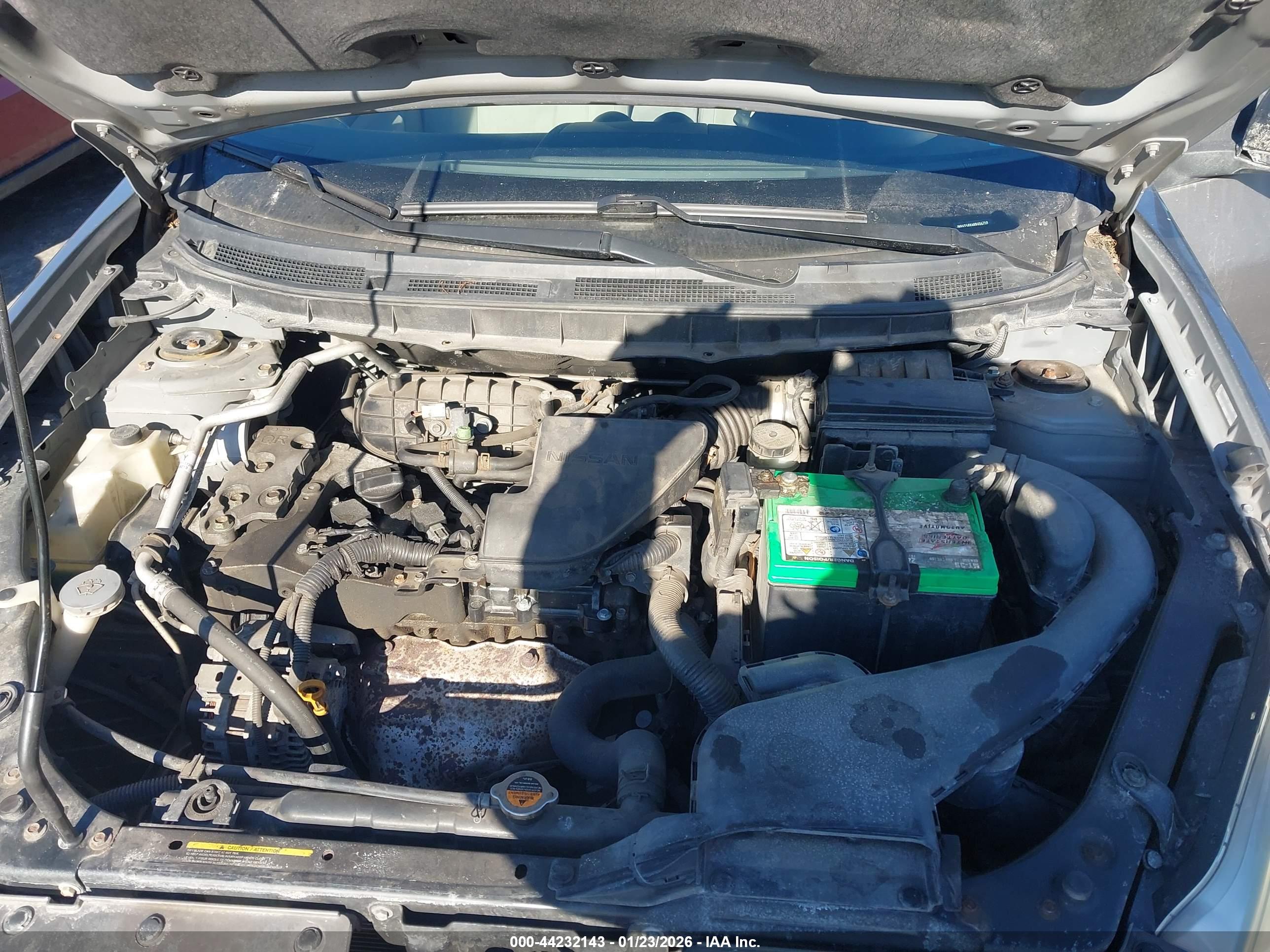 NISSAN ROGUE image 10