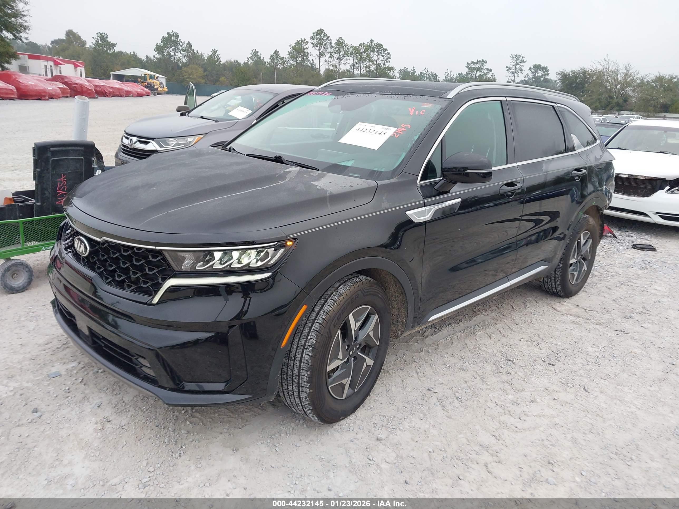 KIA SORENTO image 2