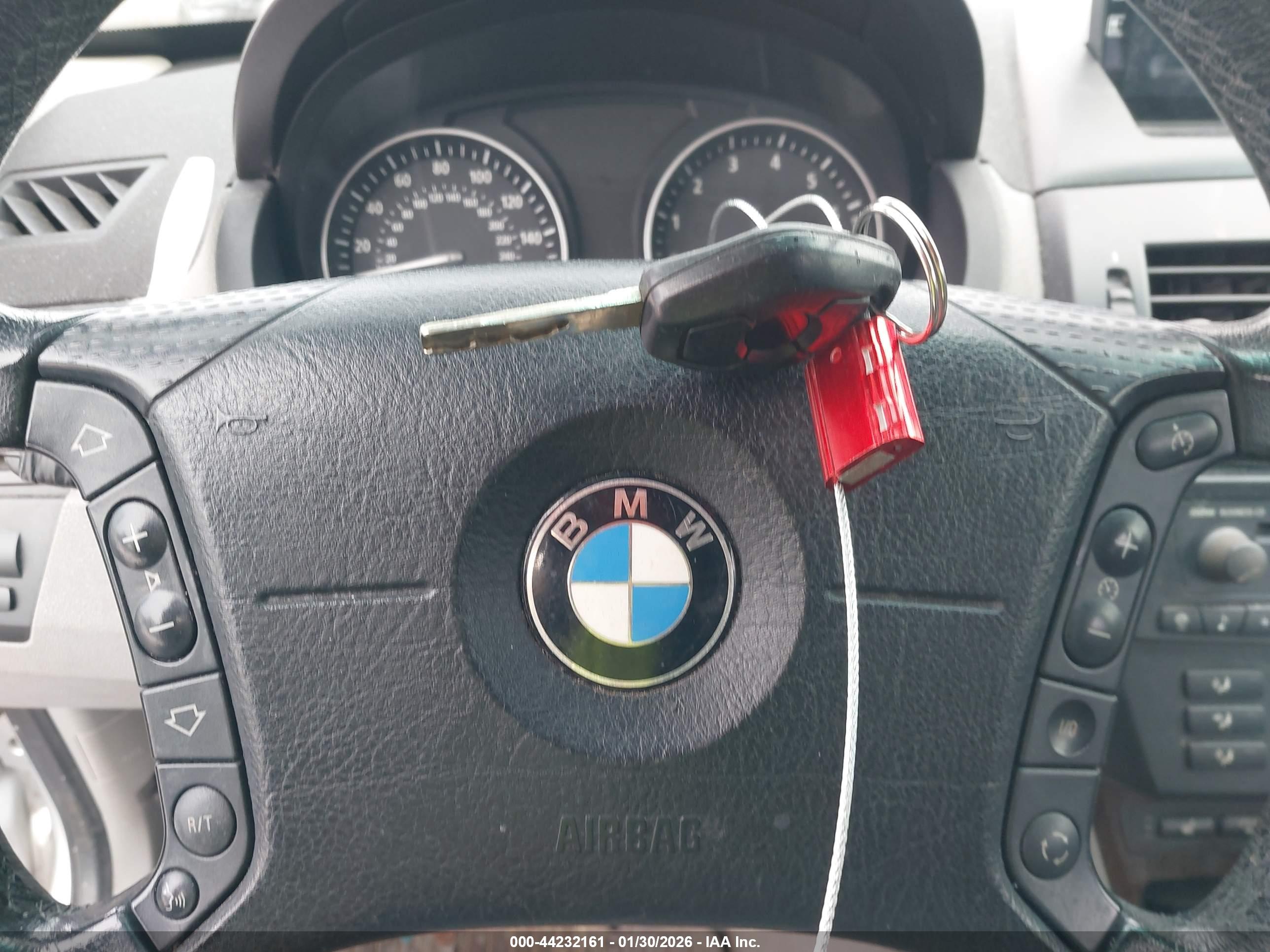 BMW X3 image 11