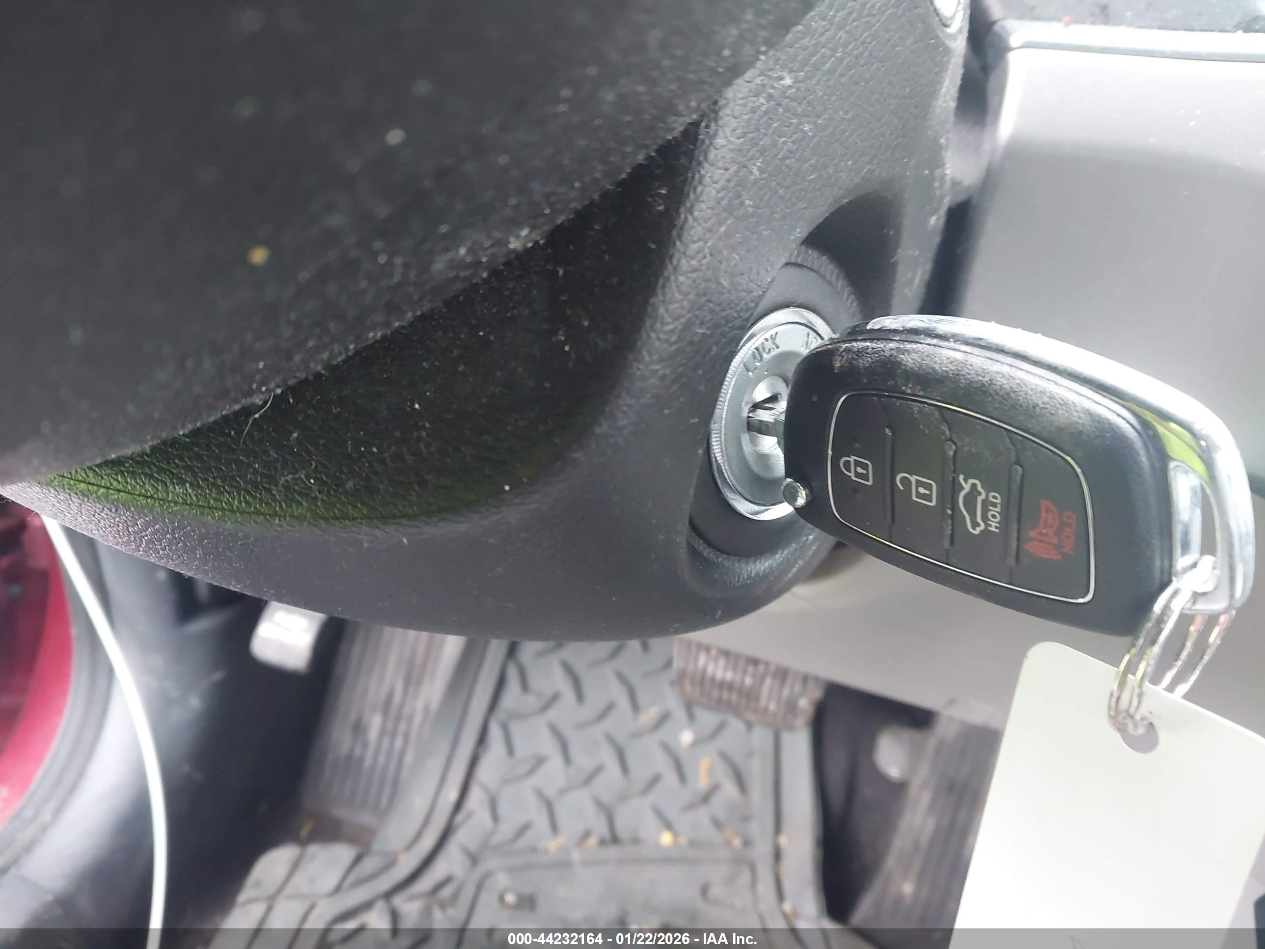HYUNDAI SONATA image 11