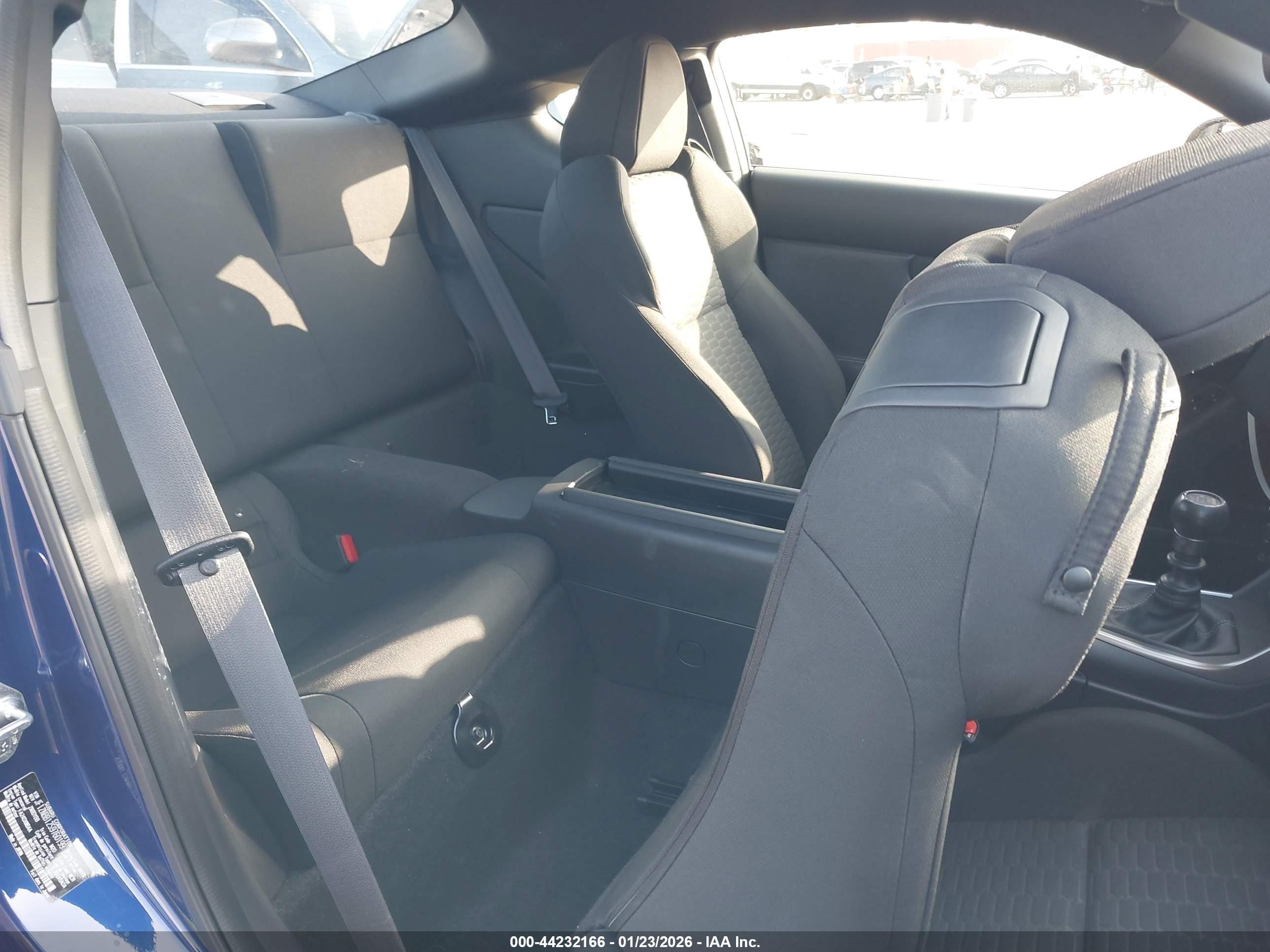 TOYOTA GR86 image 8