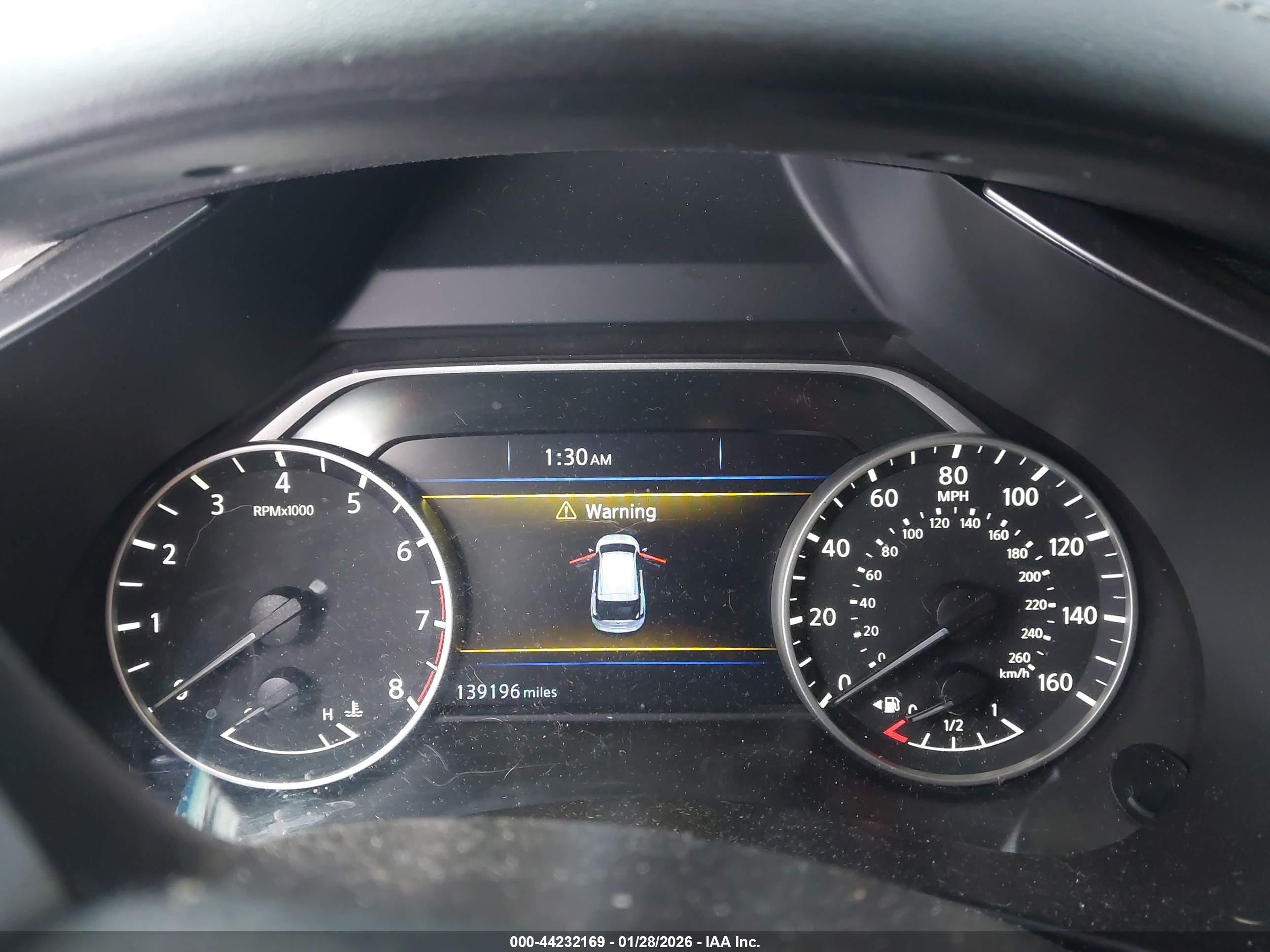 NISSAN MURANO image 7