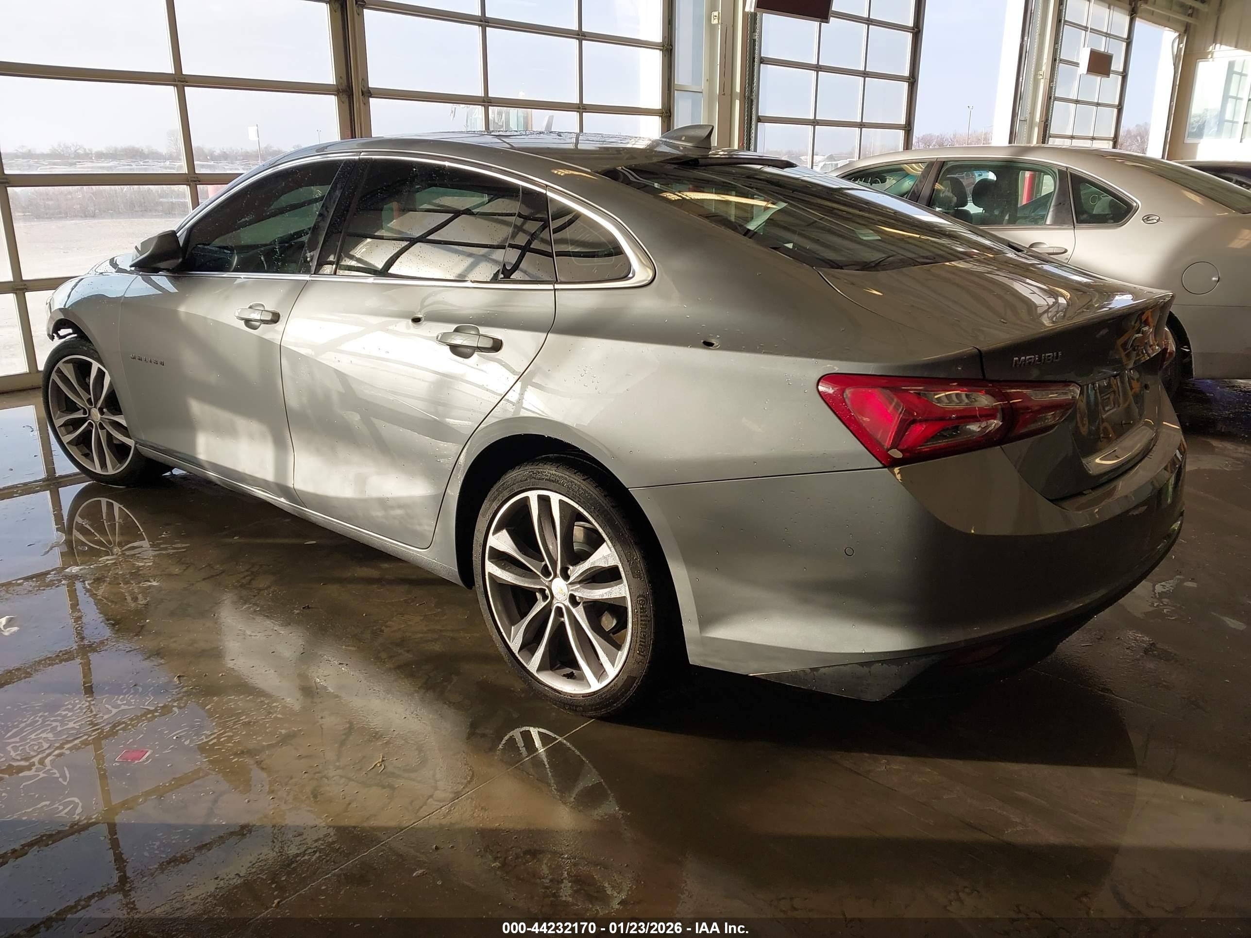 CHEVROLET MALIBU image 3